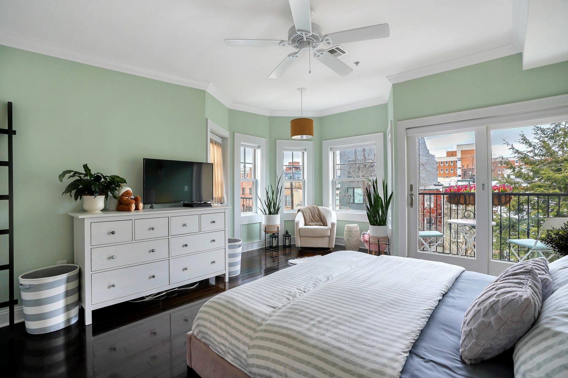 328 Garden Street  #4