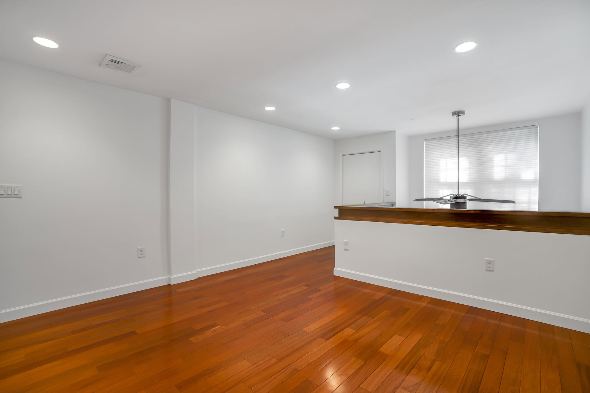 1108 Hudson Street  #1B