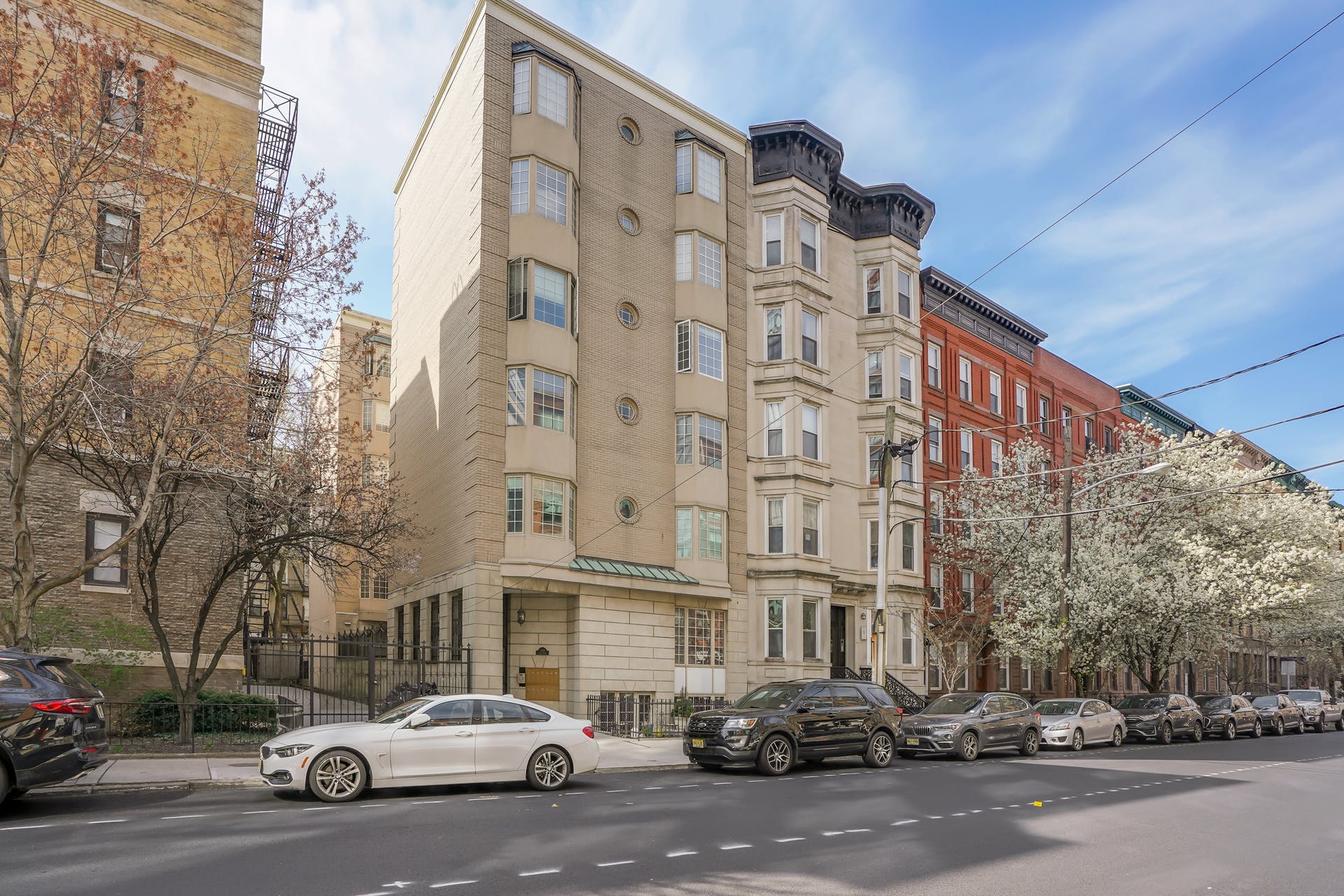 1108 Hudson Street  #1B