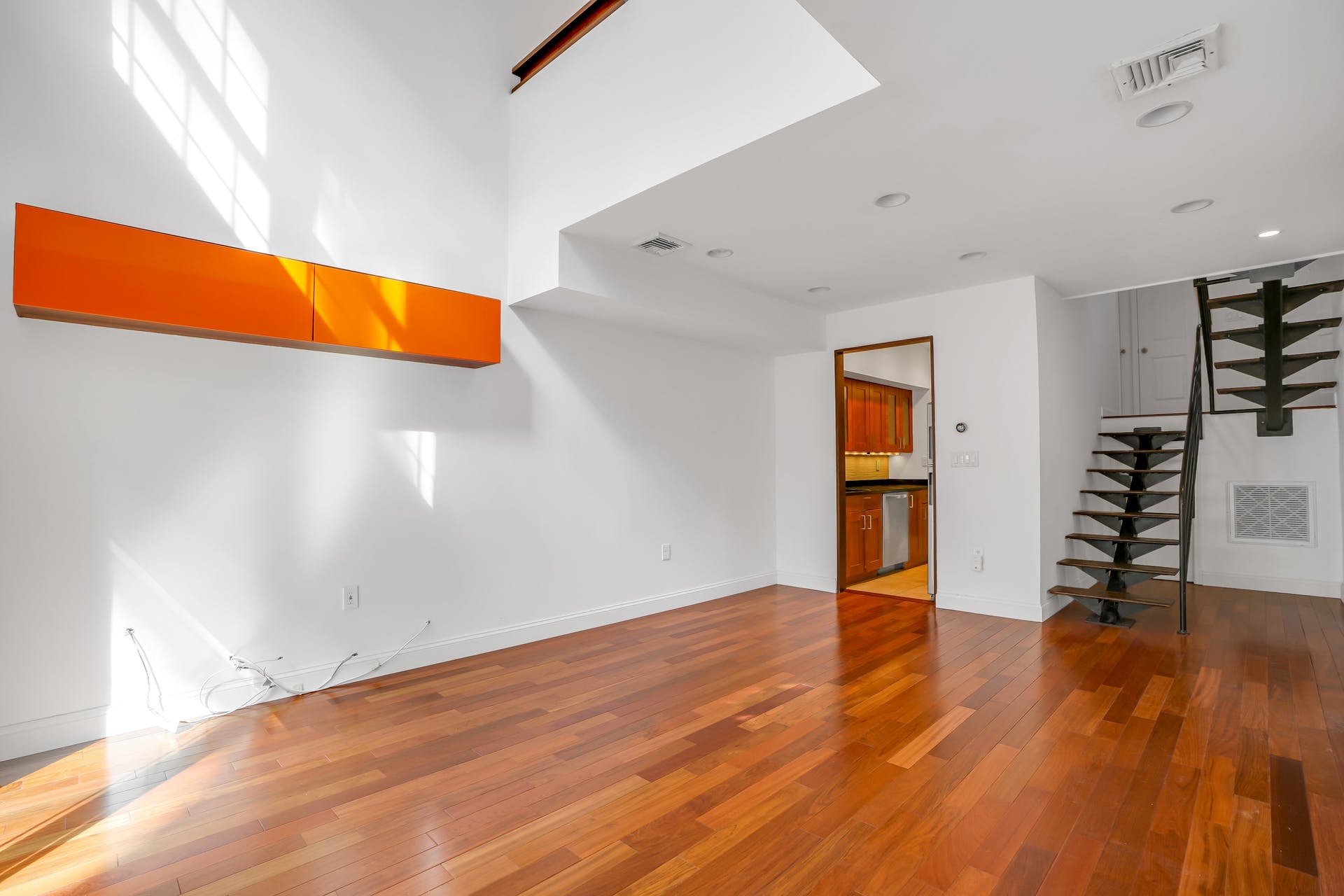 1108 Hudson Street  #1B