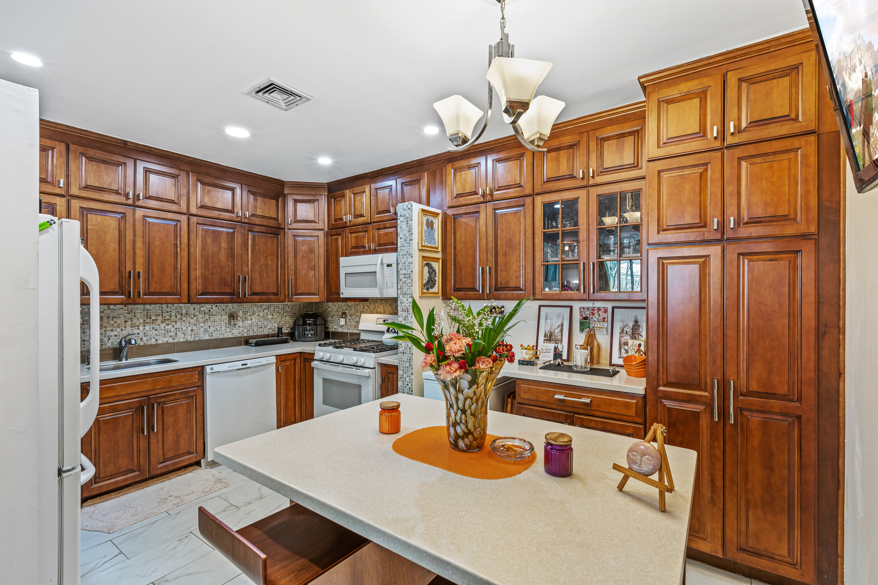 206 St. Michaels Walk