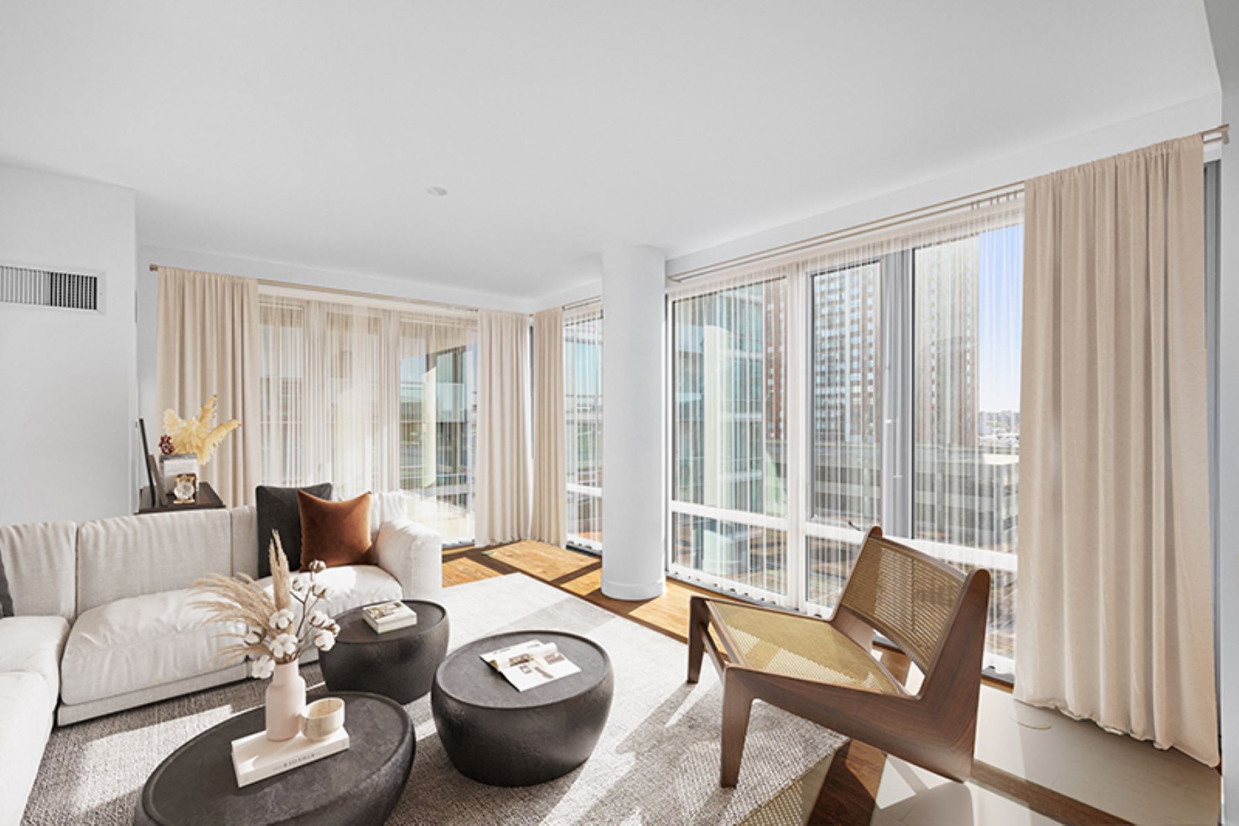 2 Shore Lane, Unit 612