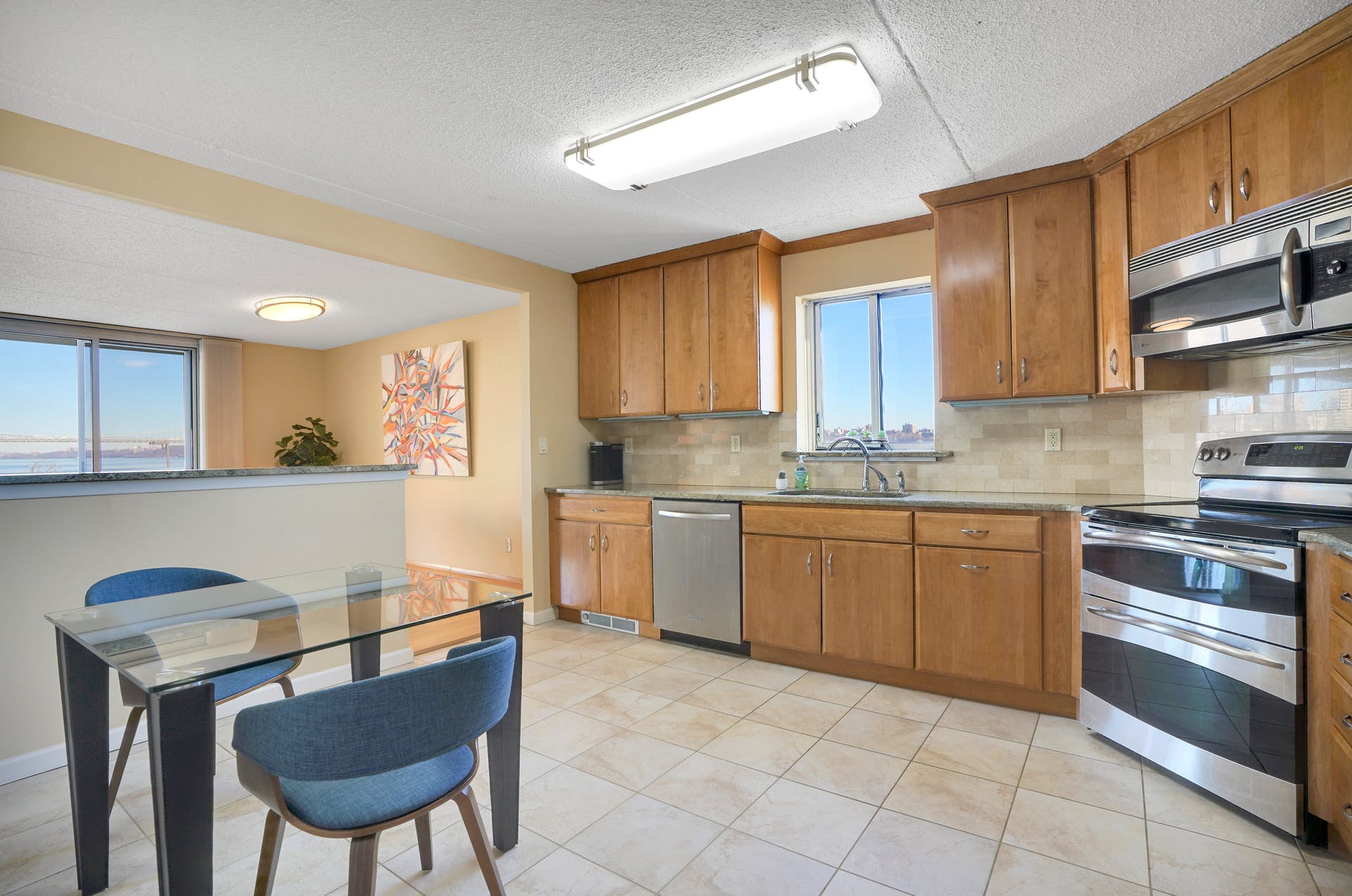 1055 River Rd. 510