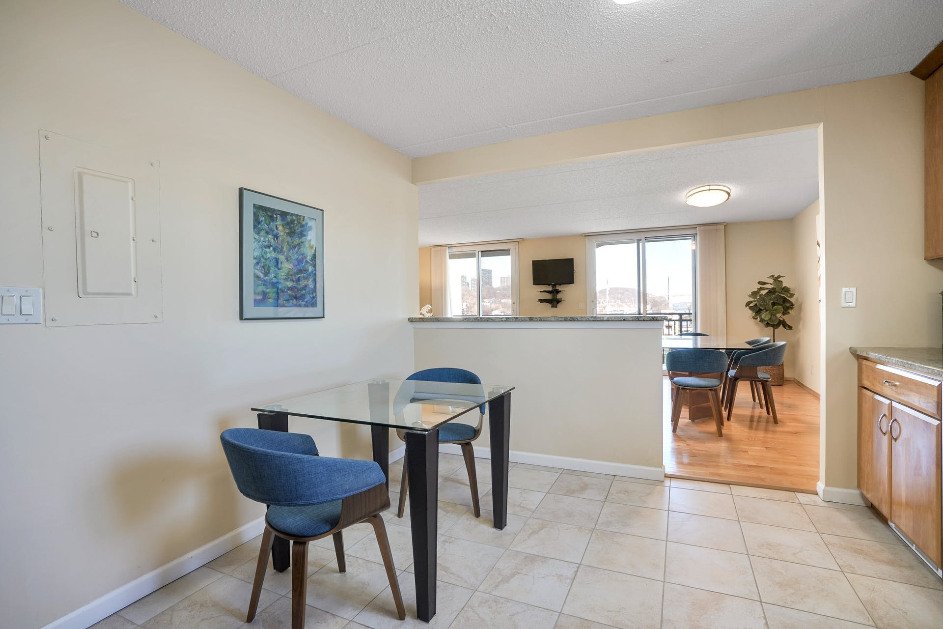 1055 River Rd. 510