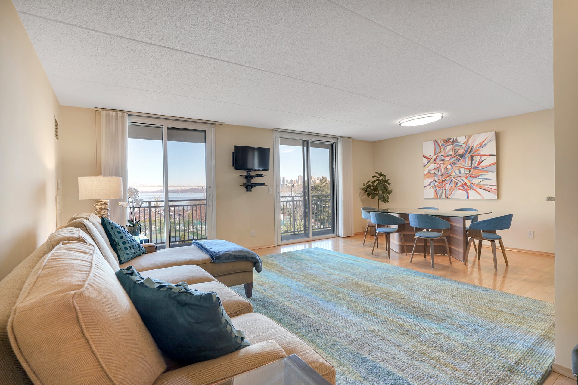 1055 River Rd. 510
