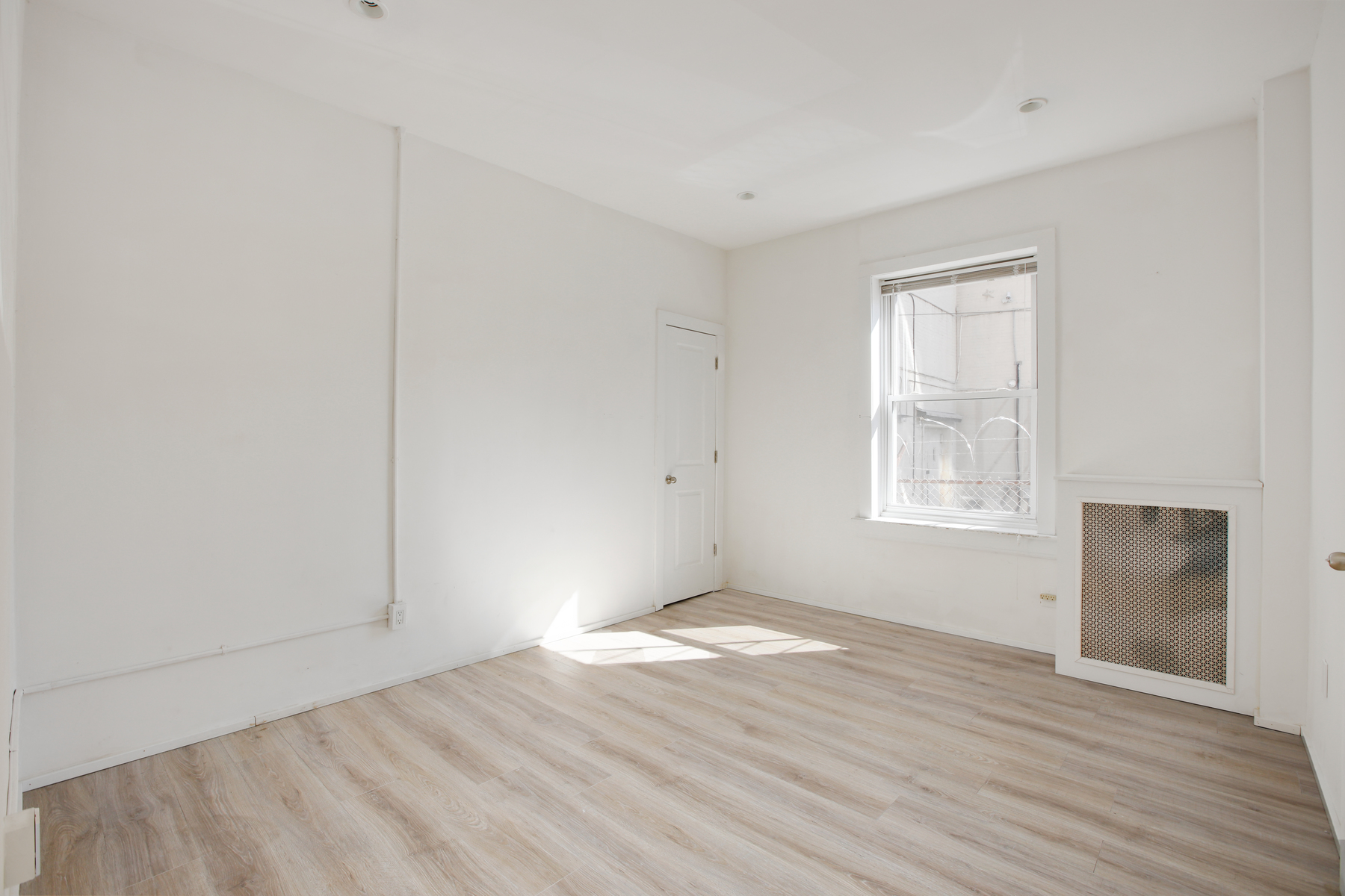 206 Jewett Avenue, Unit 5