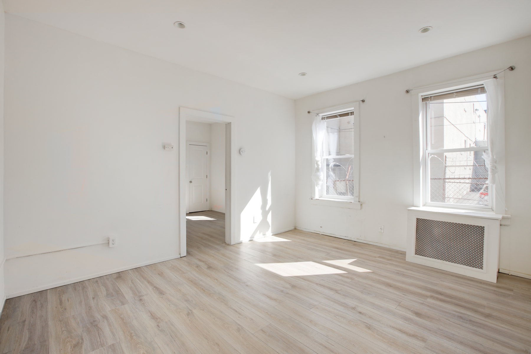 206 Jewett Avenue, Unit 5