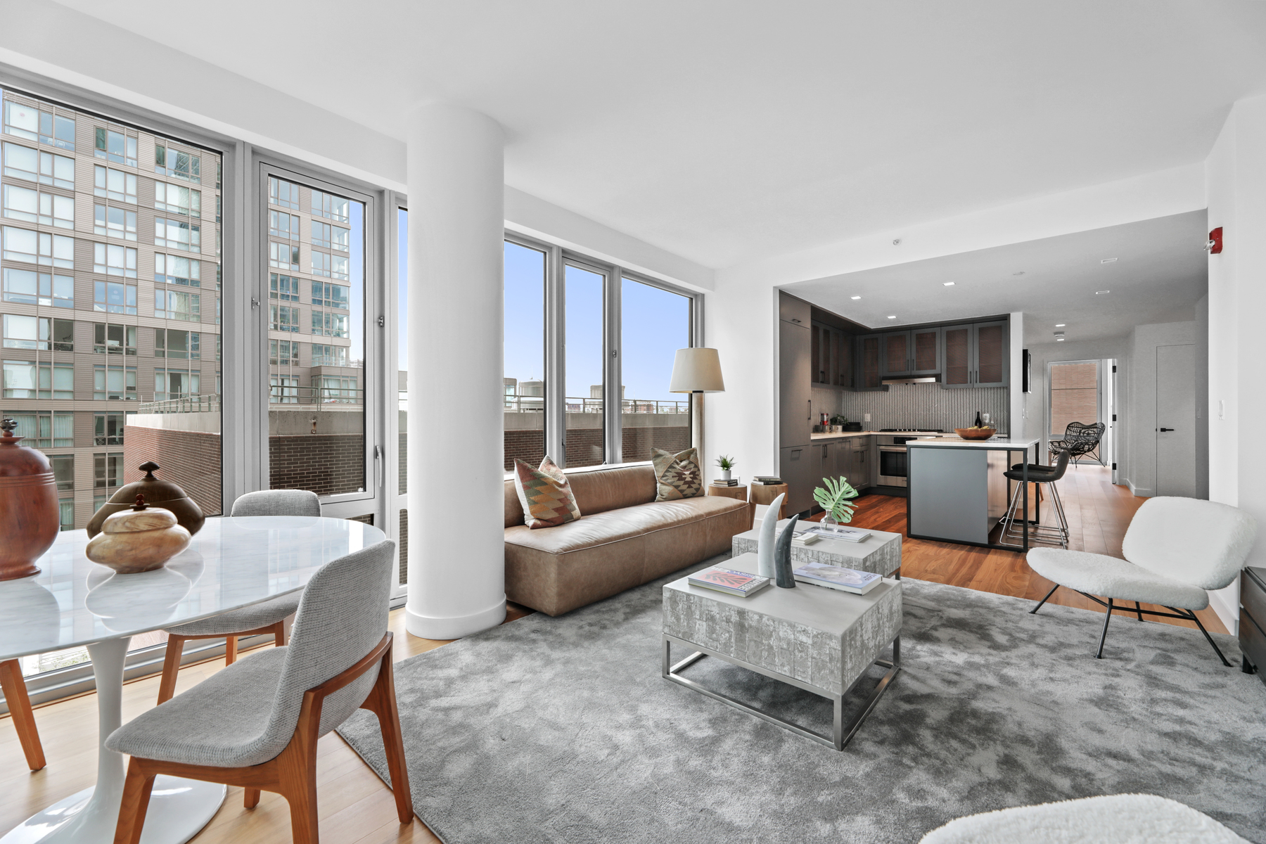 2 Shore Lane, Unit 512