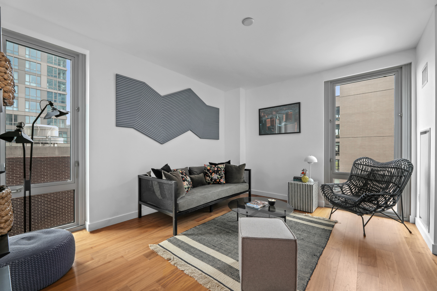 2 Shore Lane, Unit 512