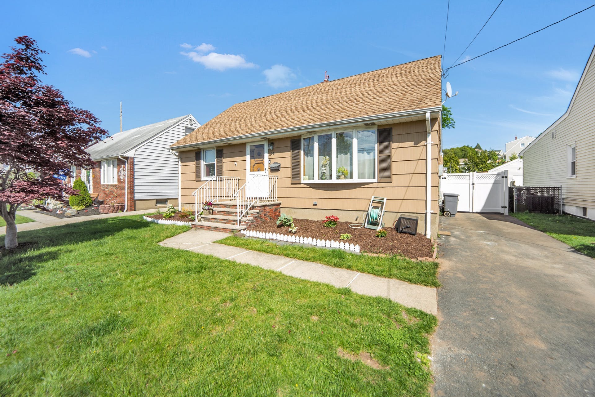14 Donna Drive