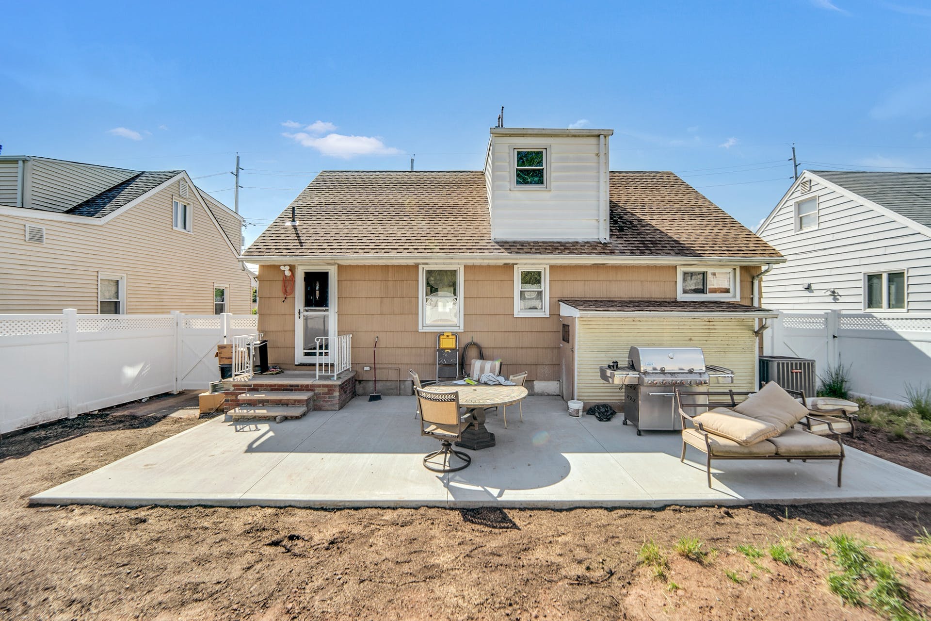 14 Donna Drive