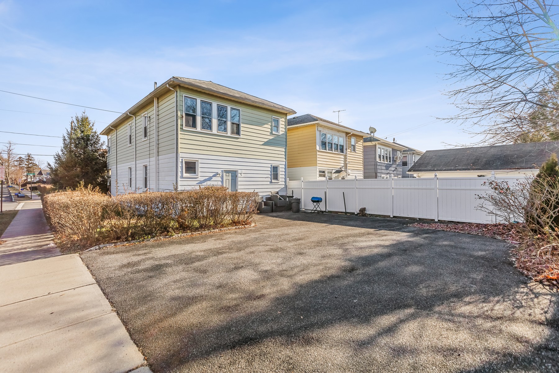 34 Fremont Street