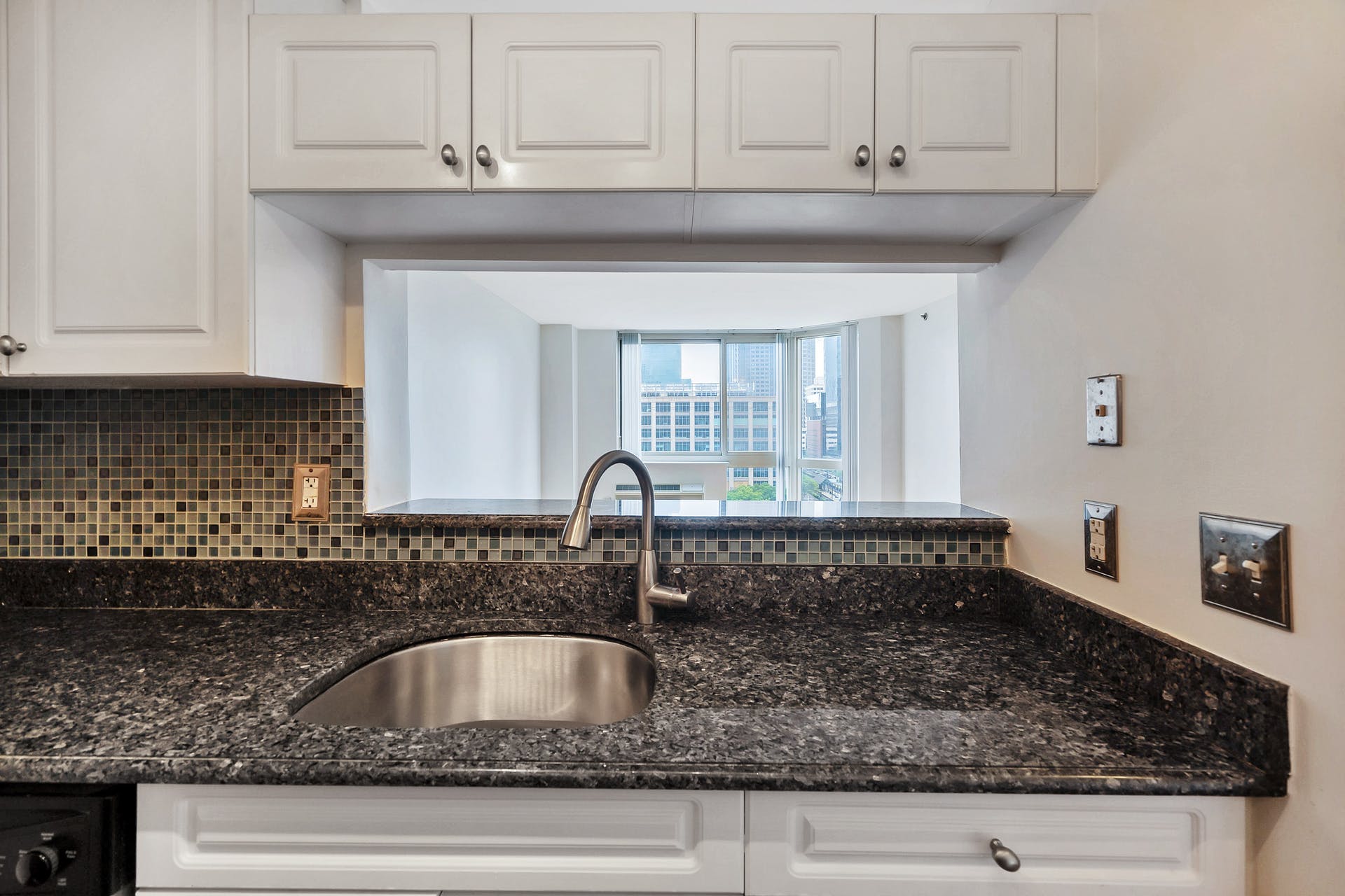 20 2nd Street,  #1010