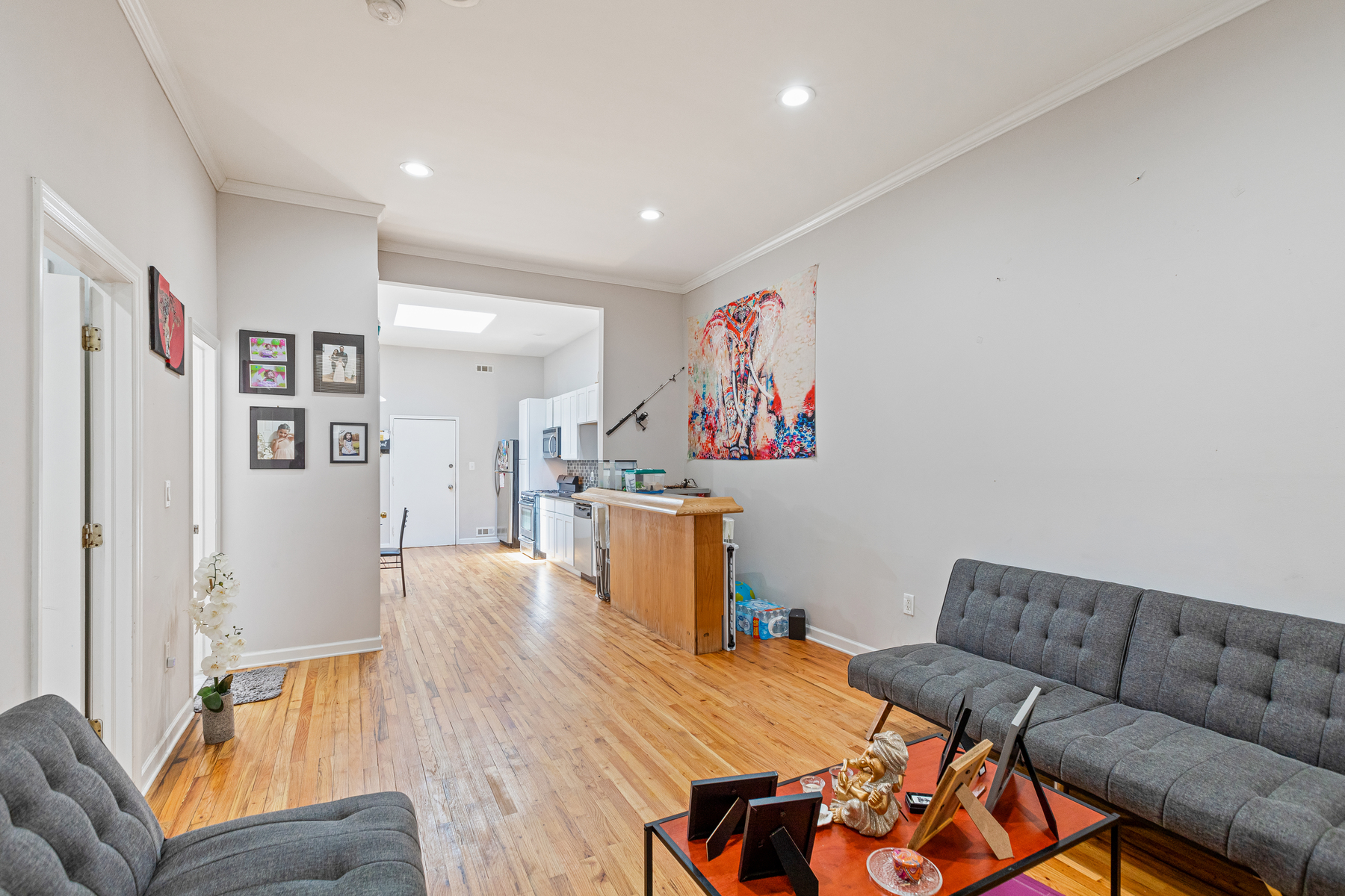 118 Leonard Street, #3