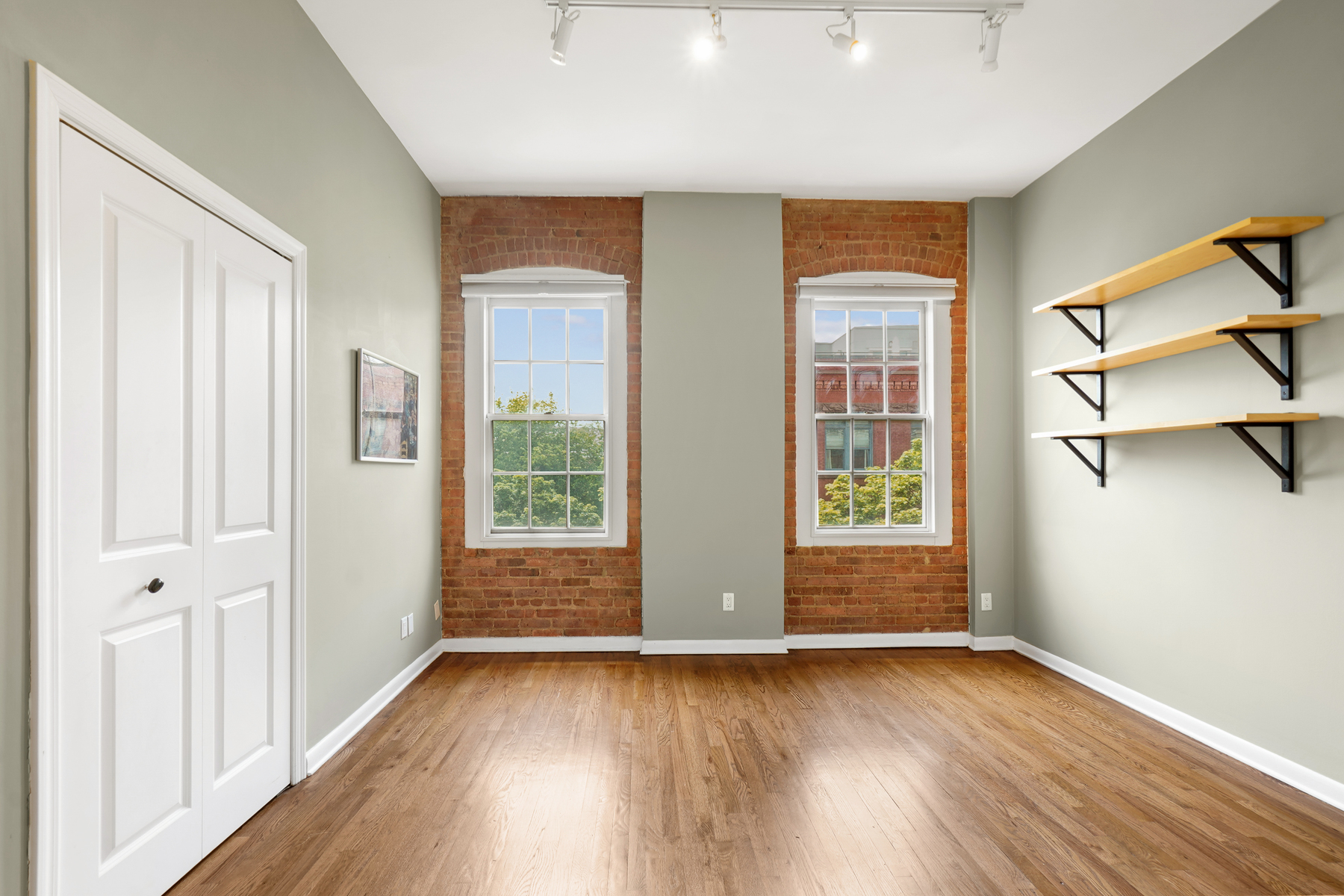 158 Wayne Street, #408