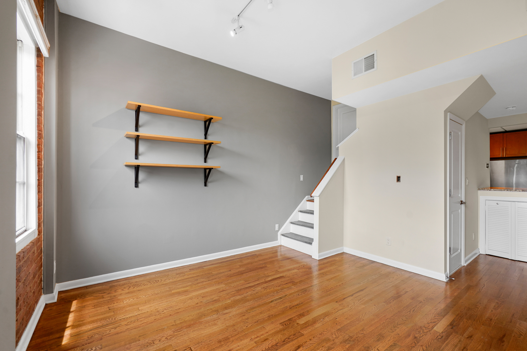 158 Wayne Street, #408