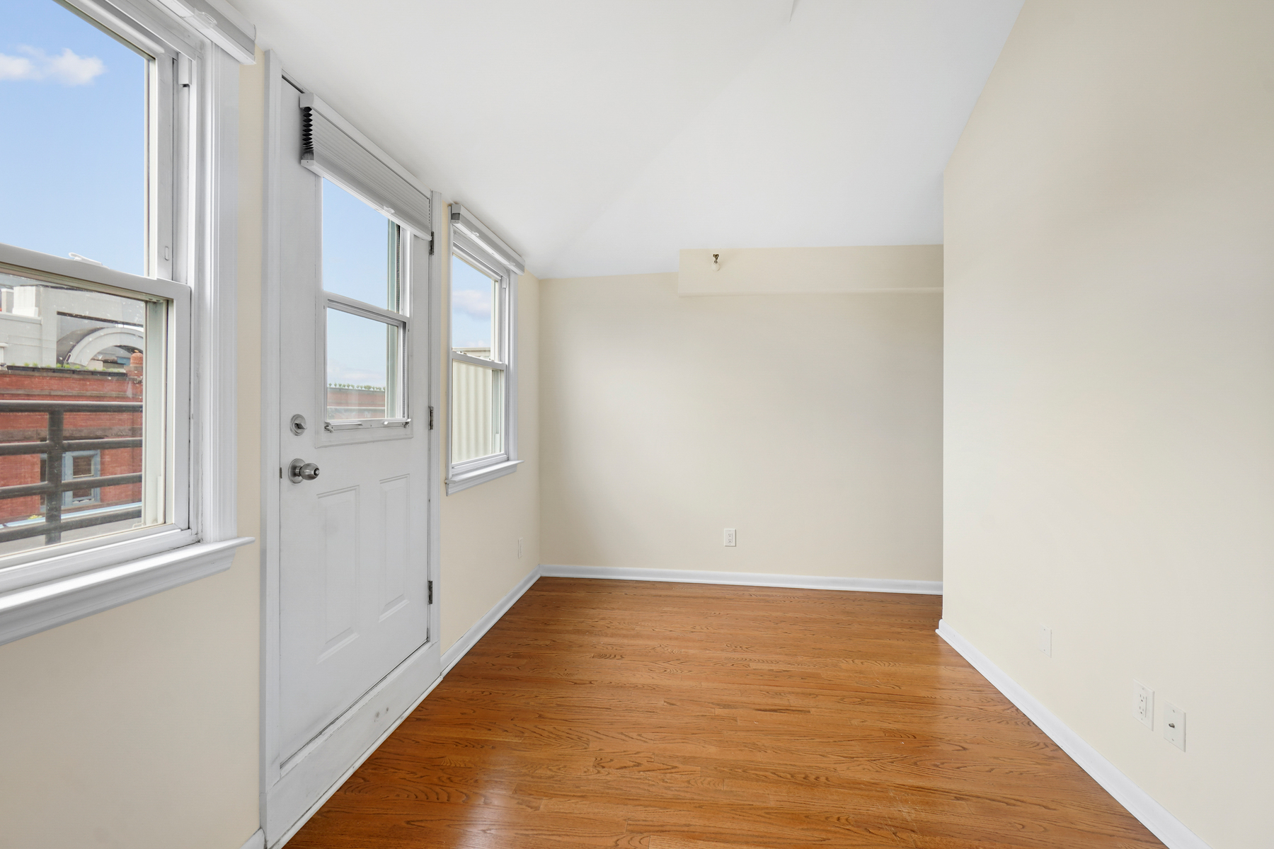 158 Wayne Street, #408