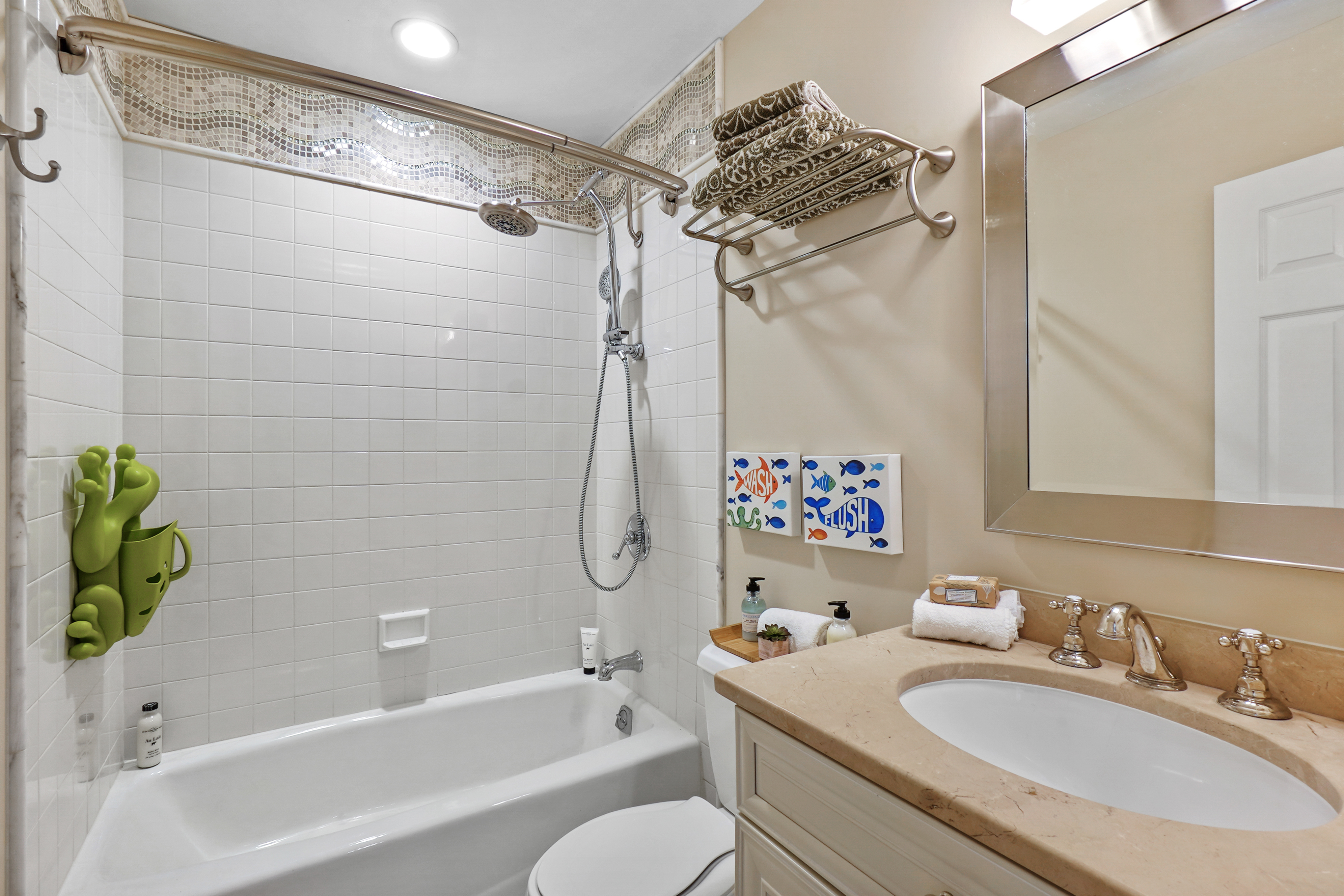 208 Shearwater Court West, #15