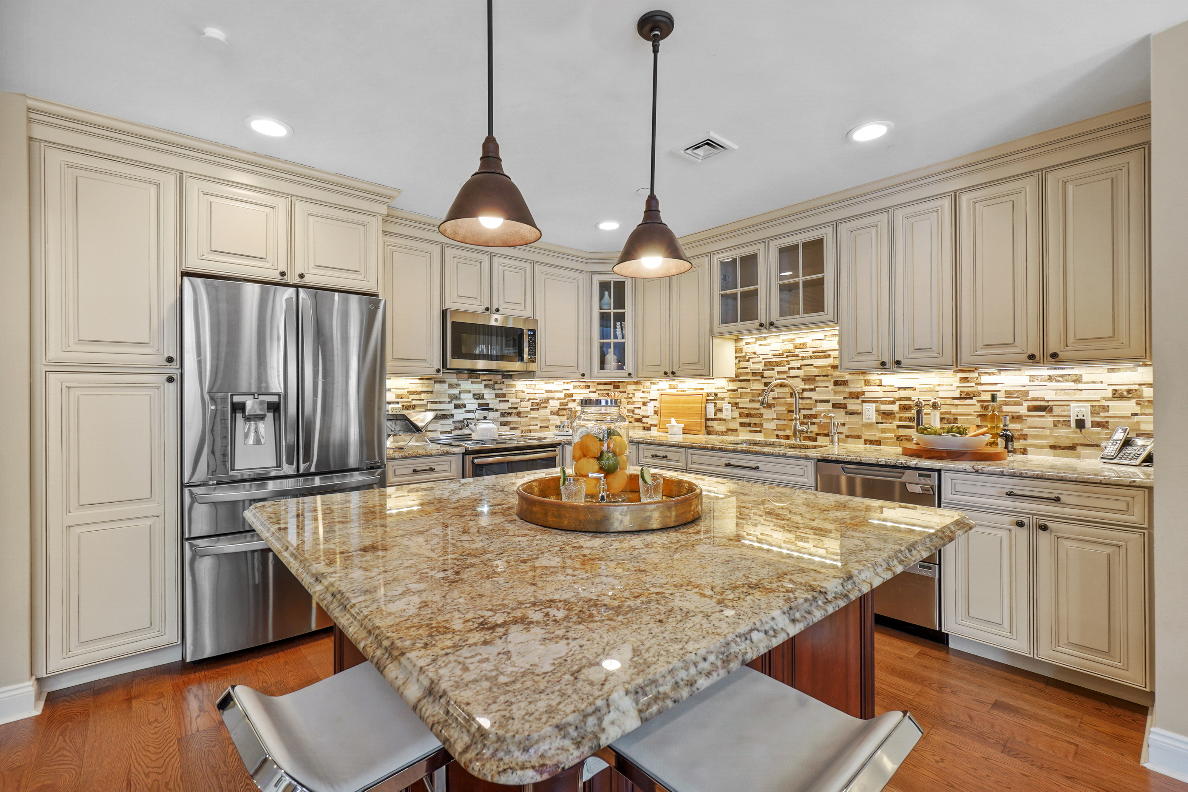 208 Shearwater Court West, #15