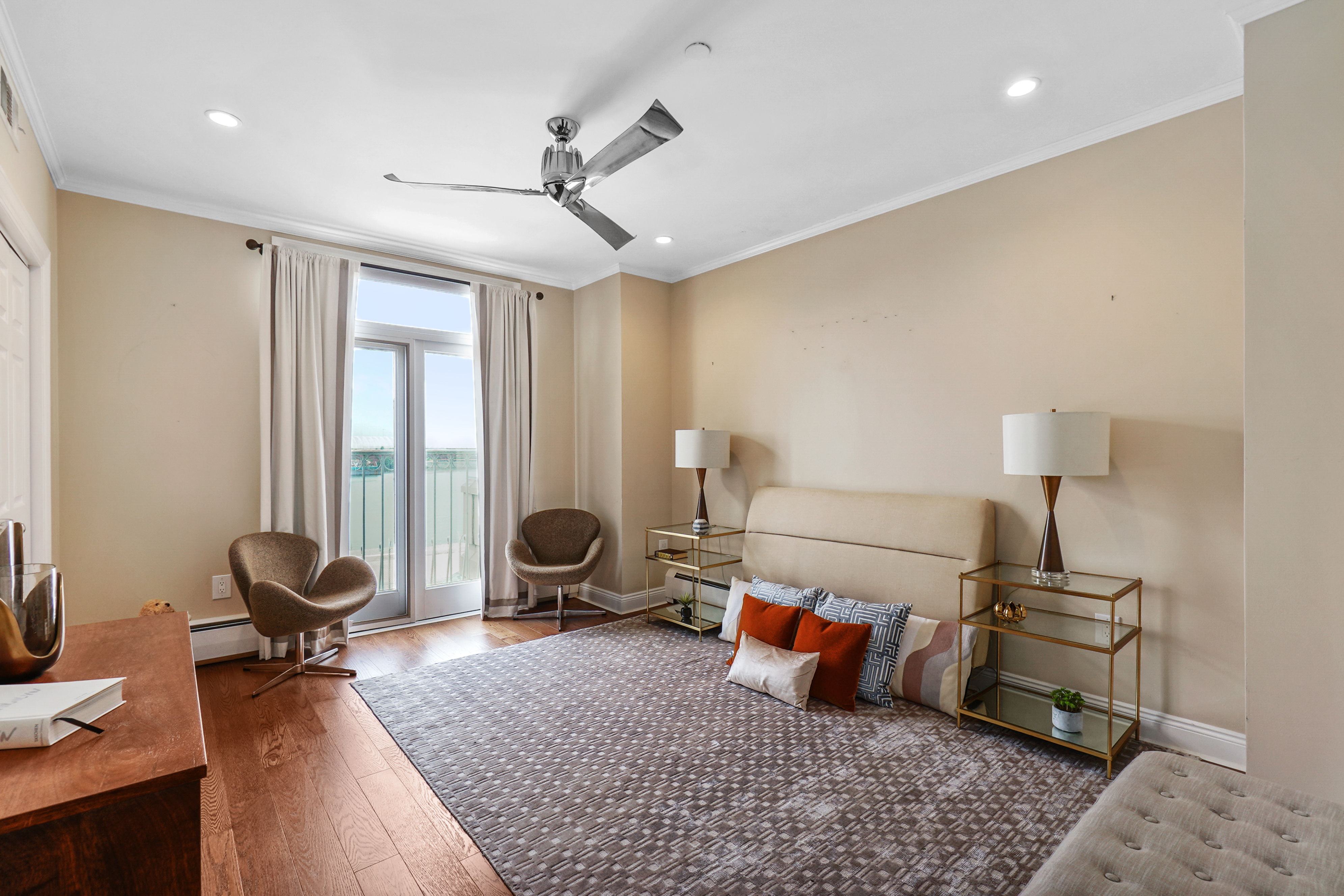 208 Shearwater Court West, #15