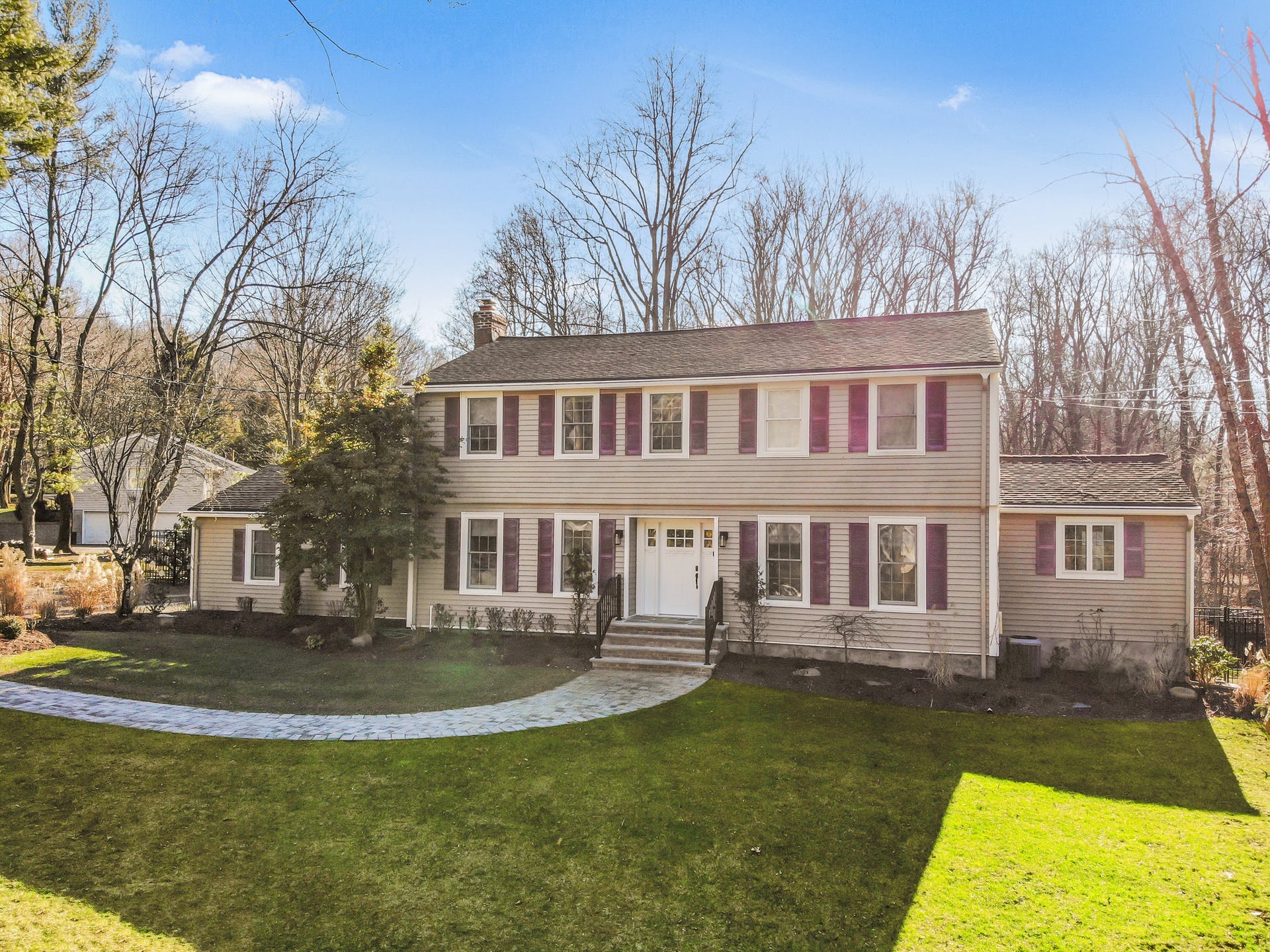 136 Millbrook Cir