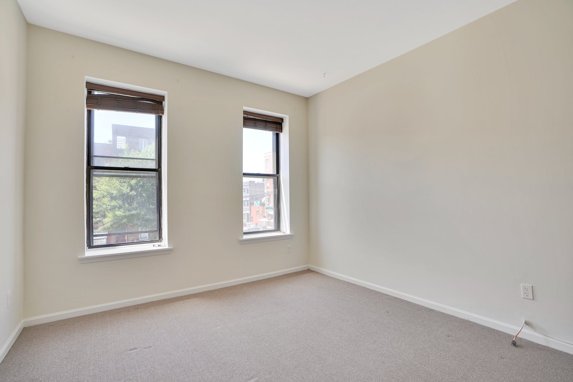 729 Washington Street, #4