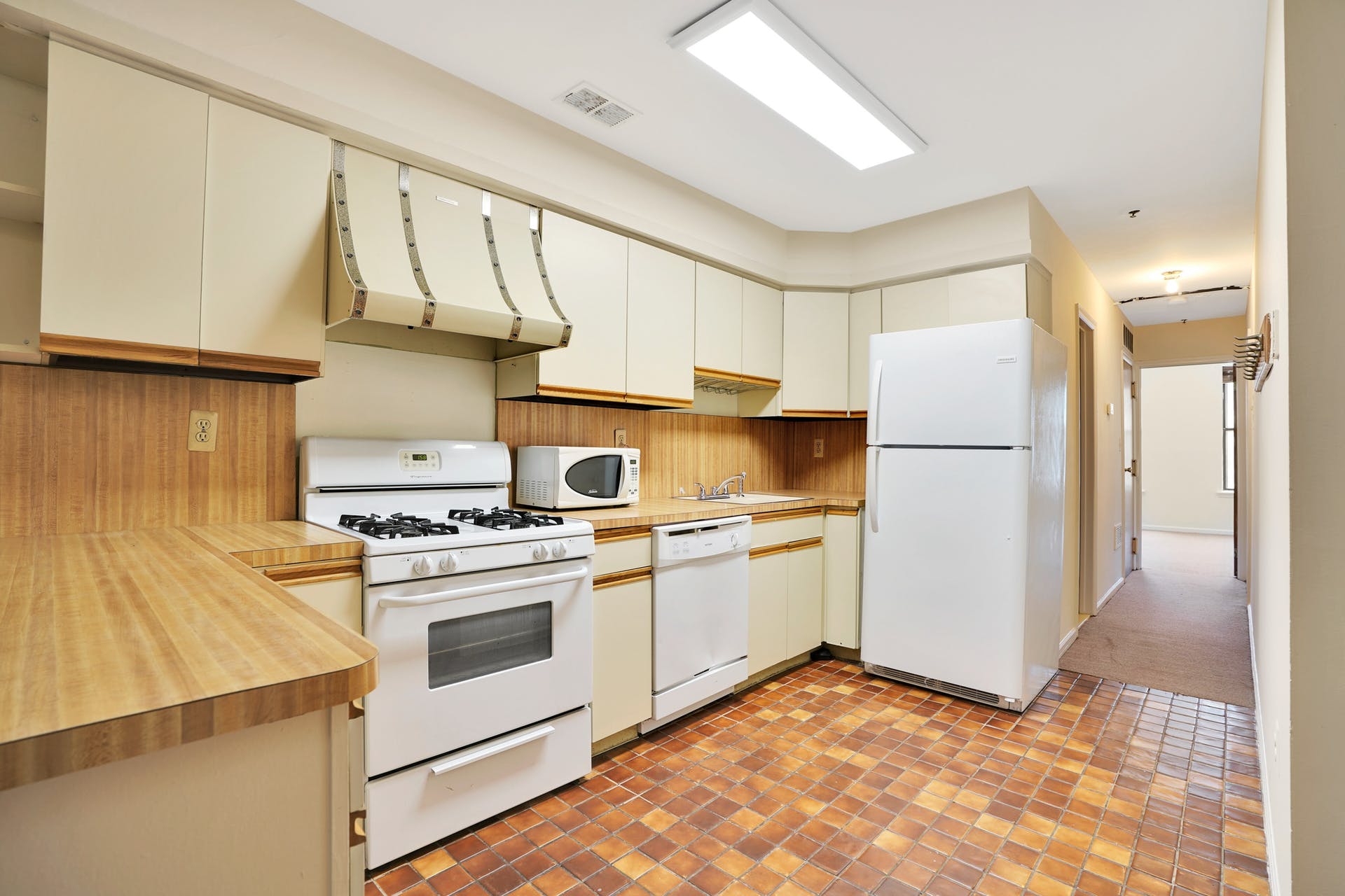 729 Washington Street, #4