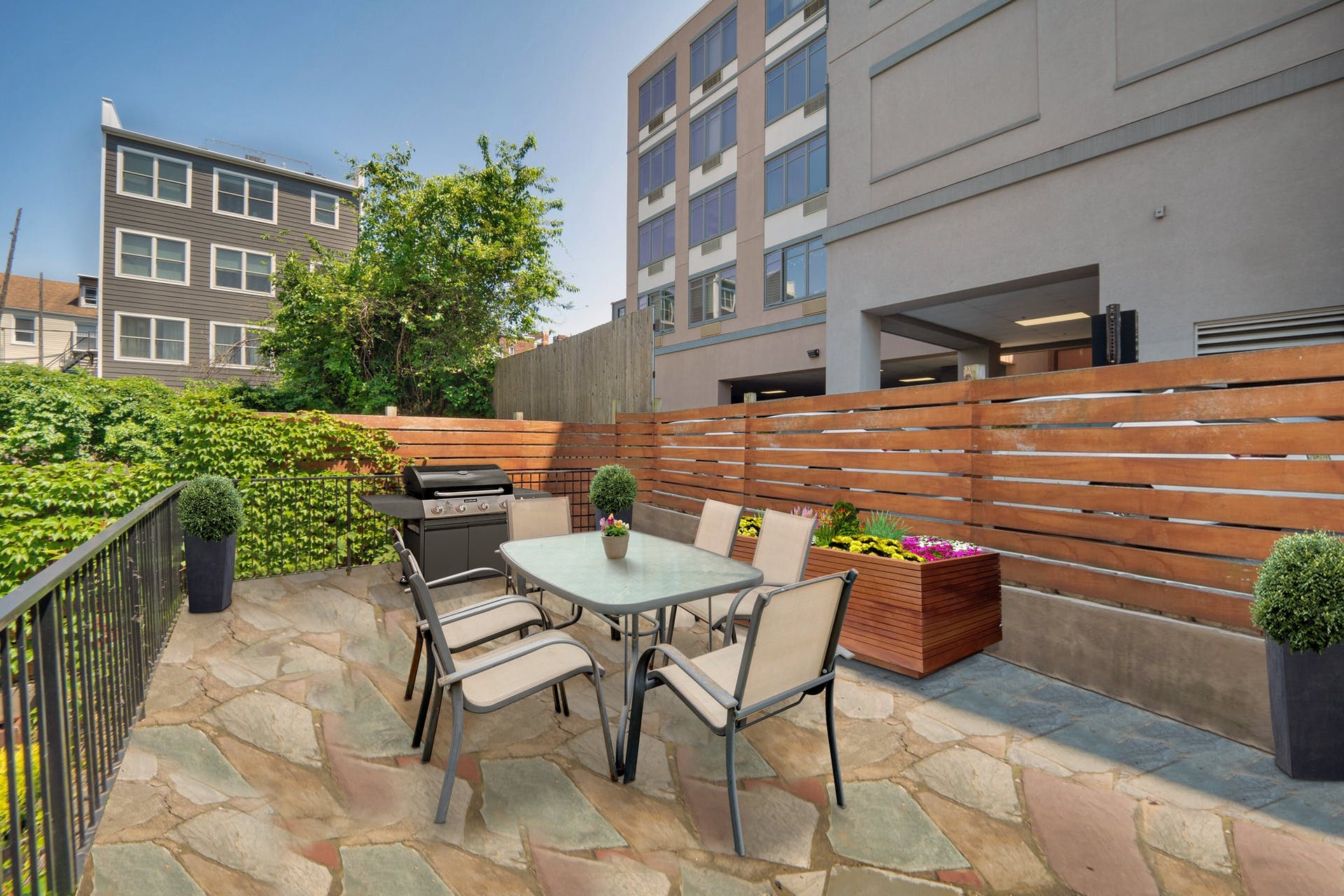 345 4th Street, #3