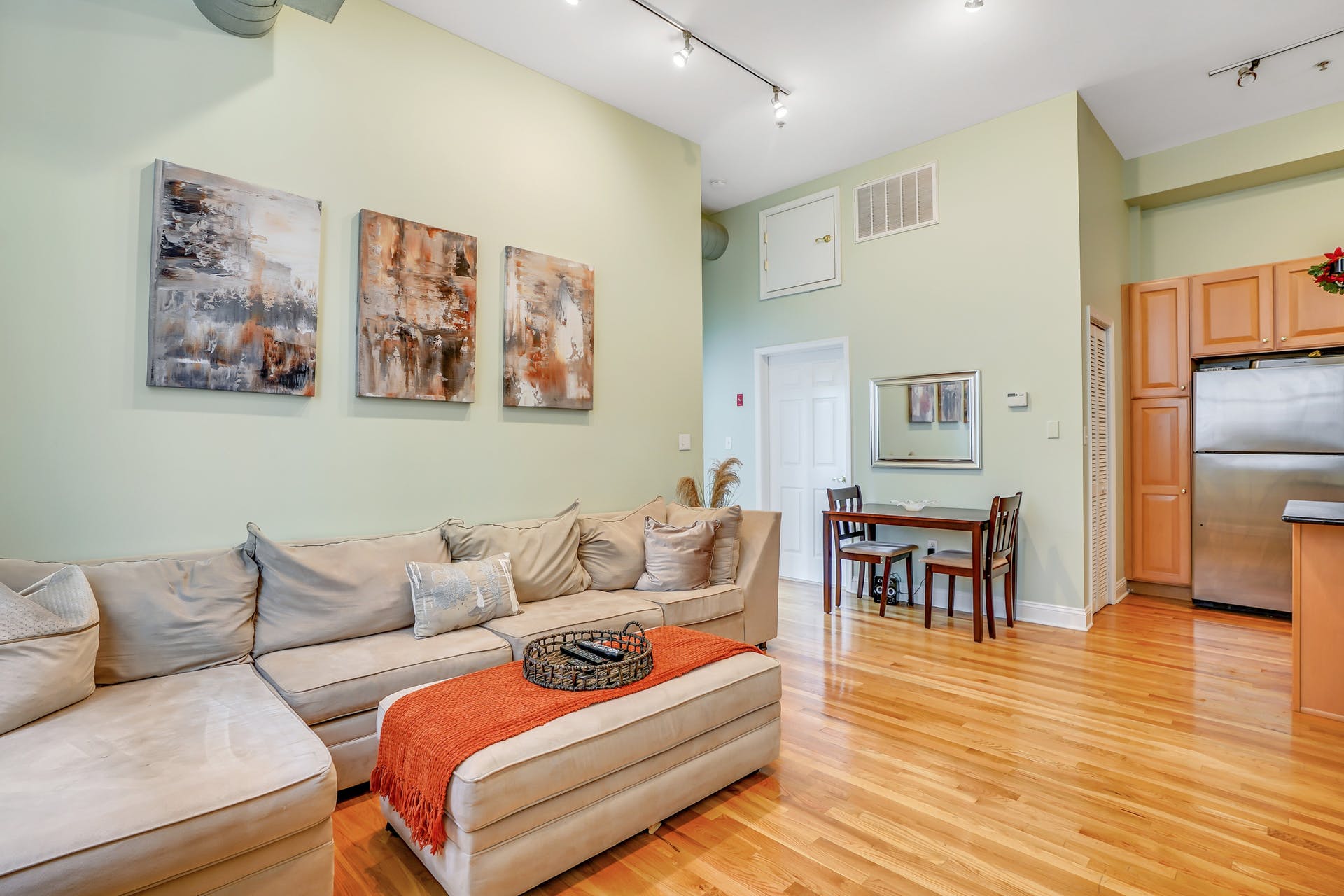 1023 Clinton Street, #4C