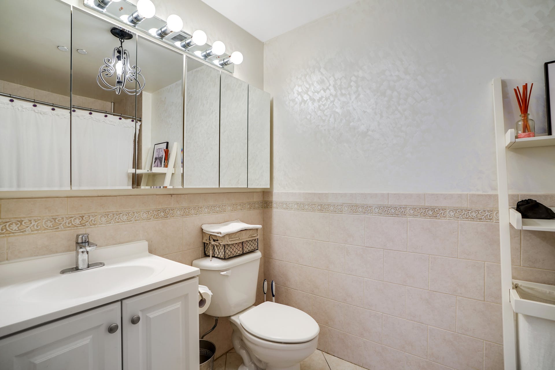 4315 Park Avenue, #4J