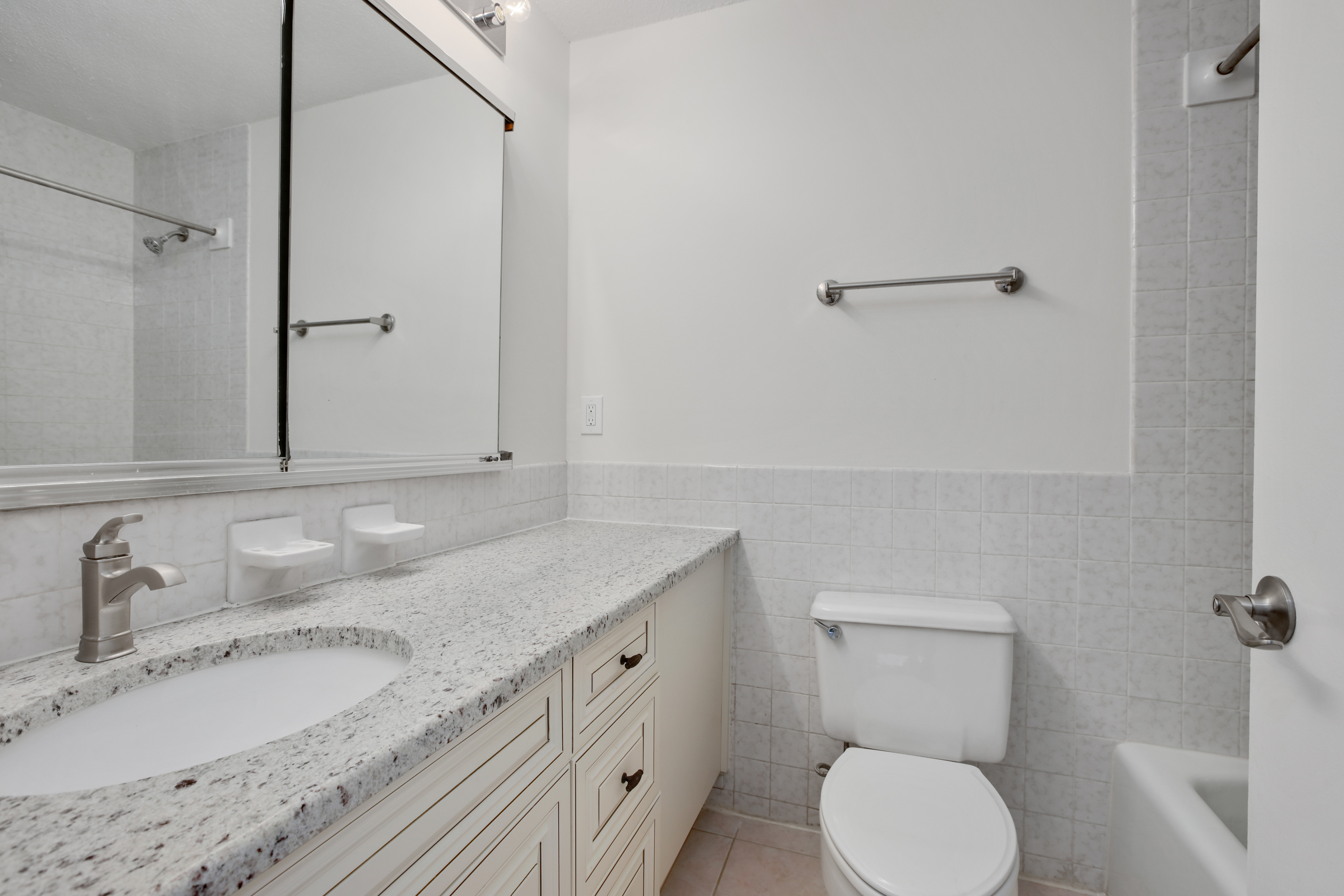 200 Old Palisade Road #1B River Ridge