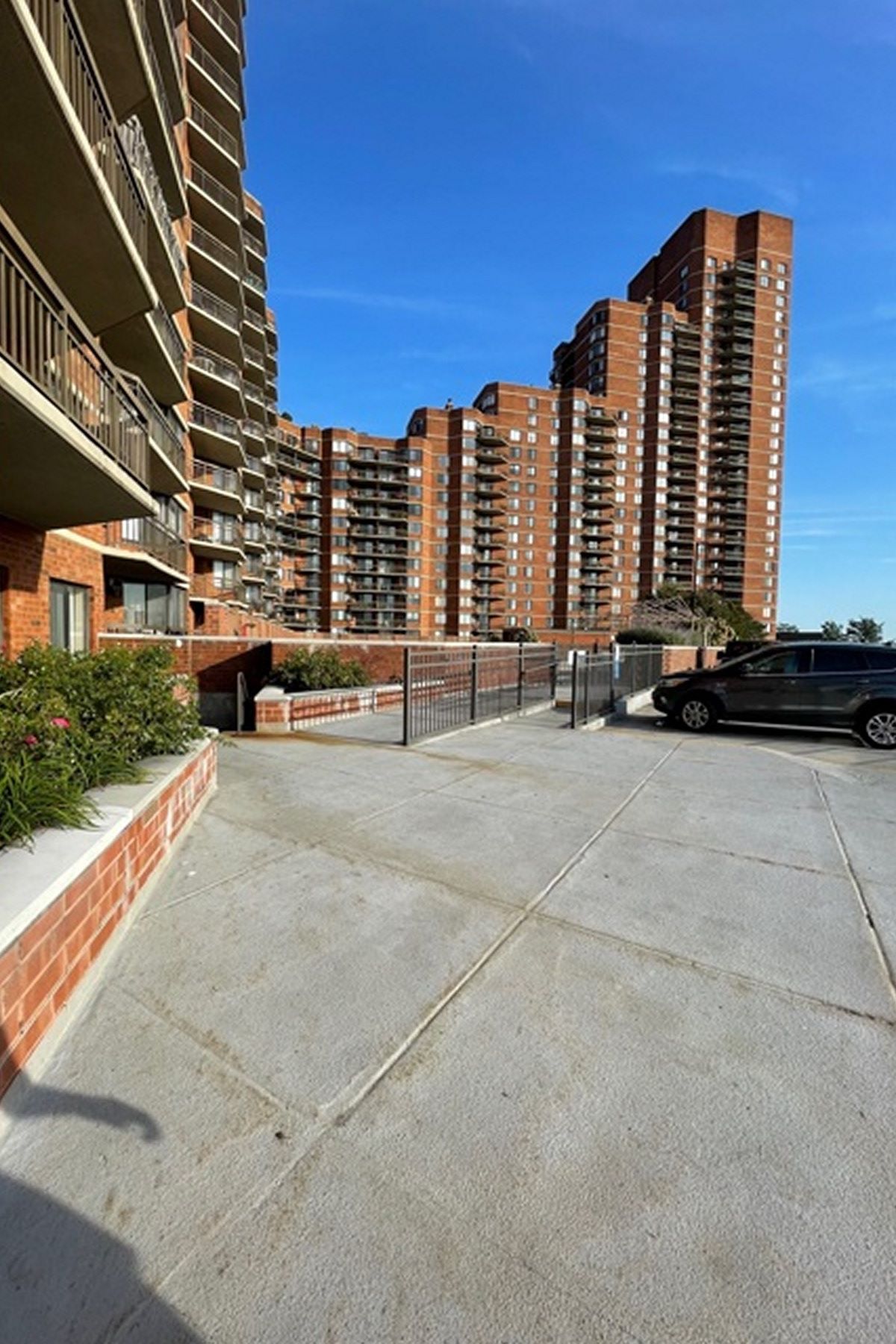 625 Harmon Cove Tower, #625