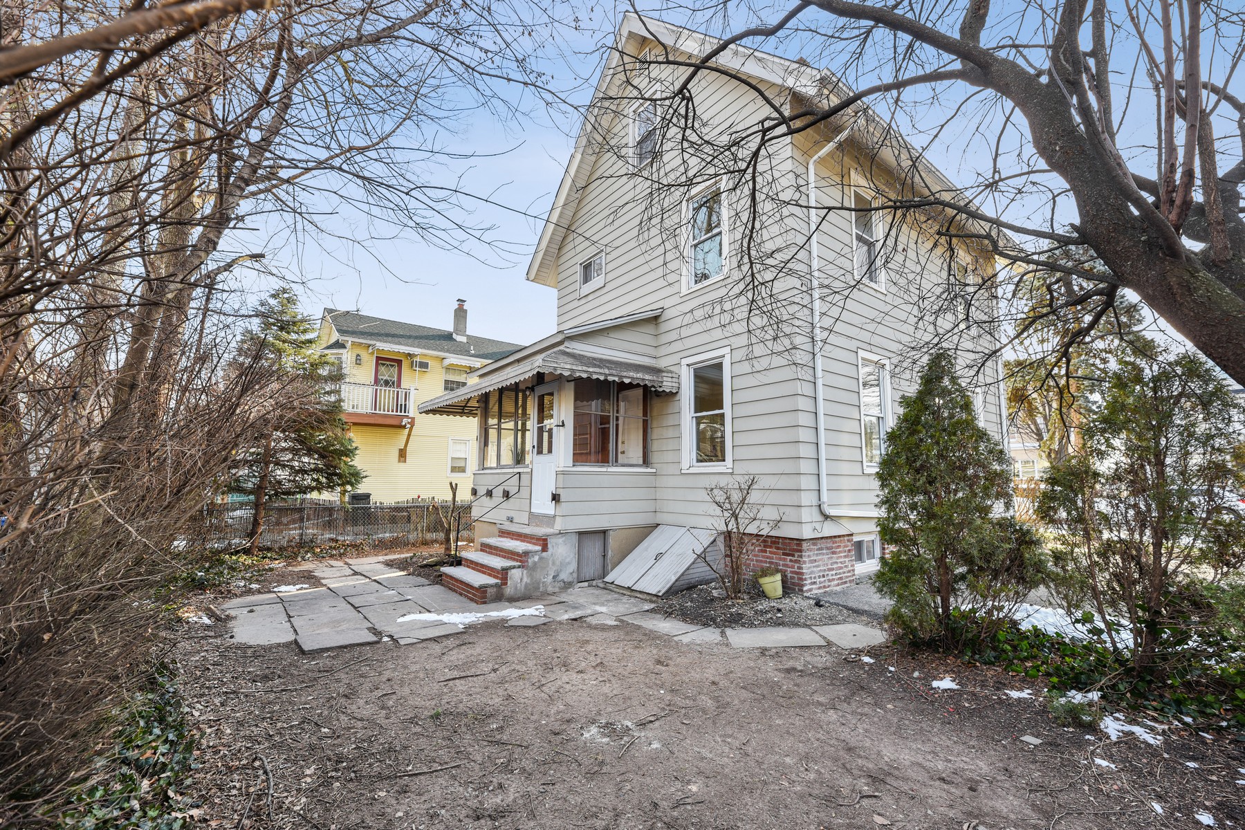 15 Hazelwood Road