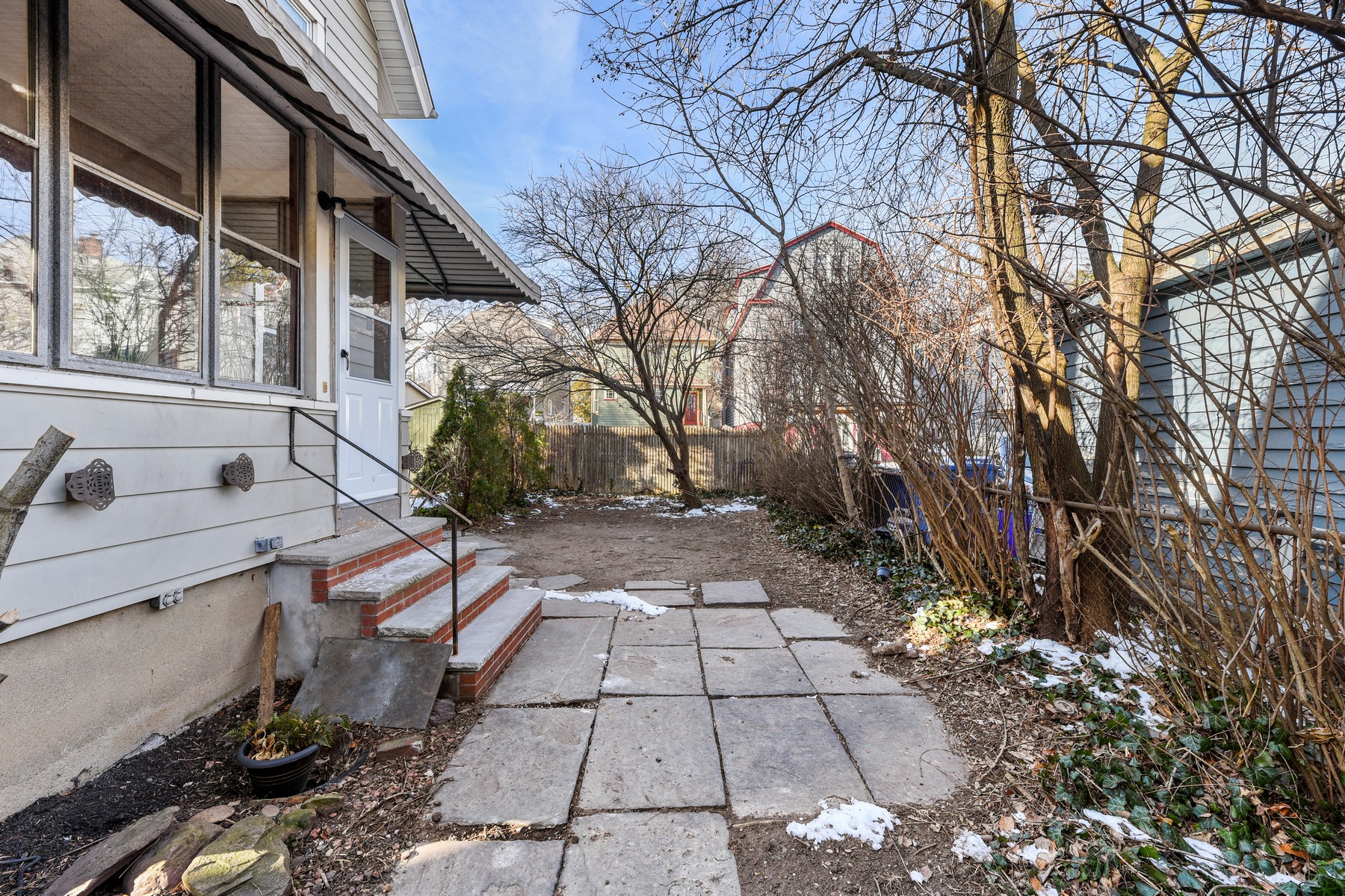 15 Hazelwood Road