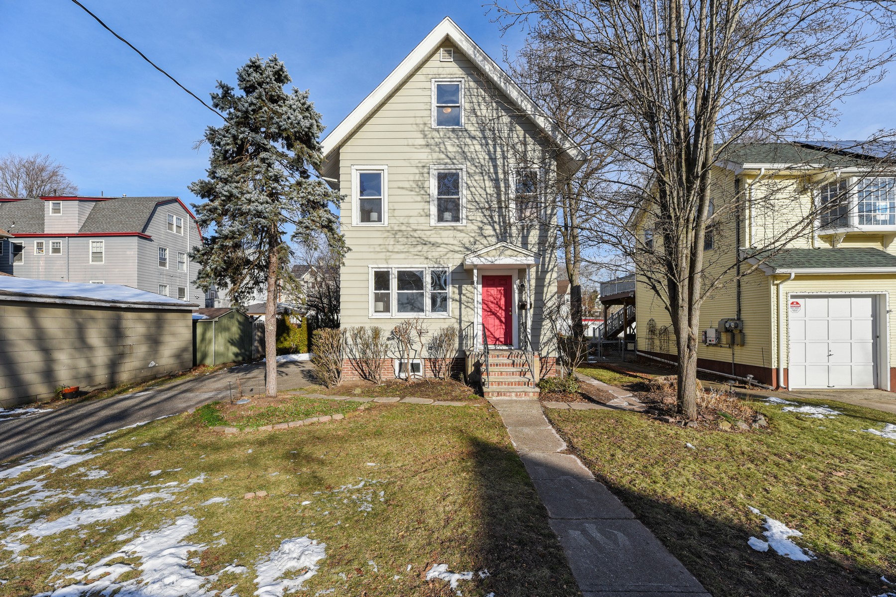 15 Hazelwood Road