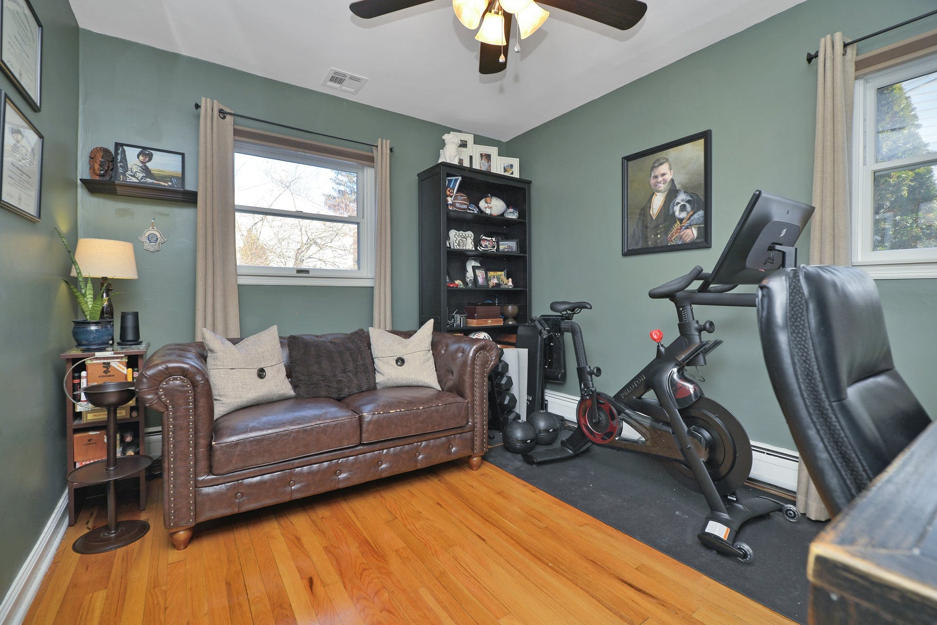 310 Lockwood Dr