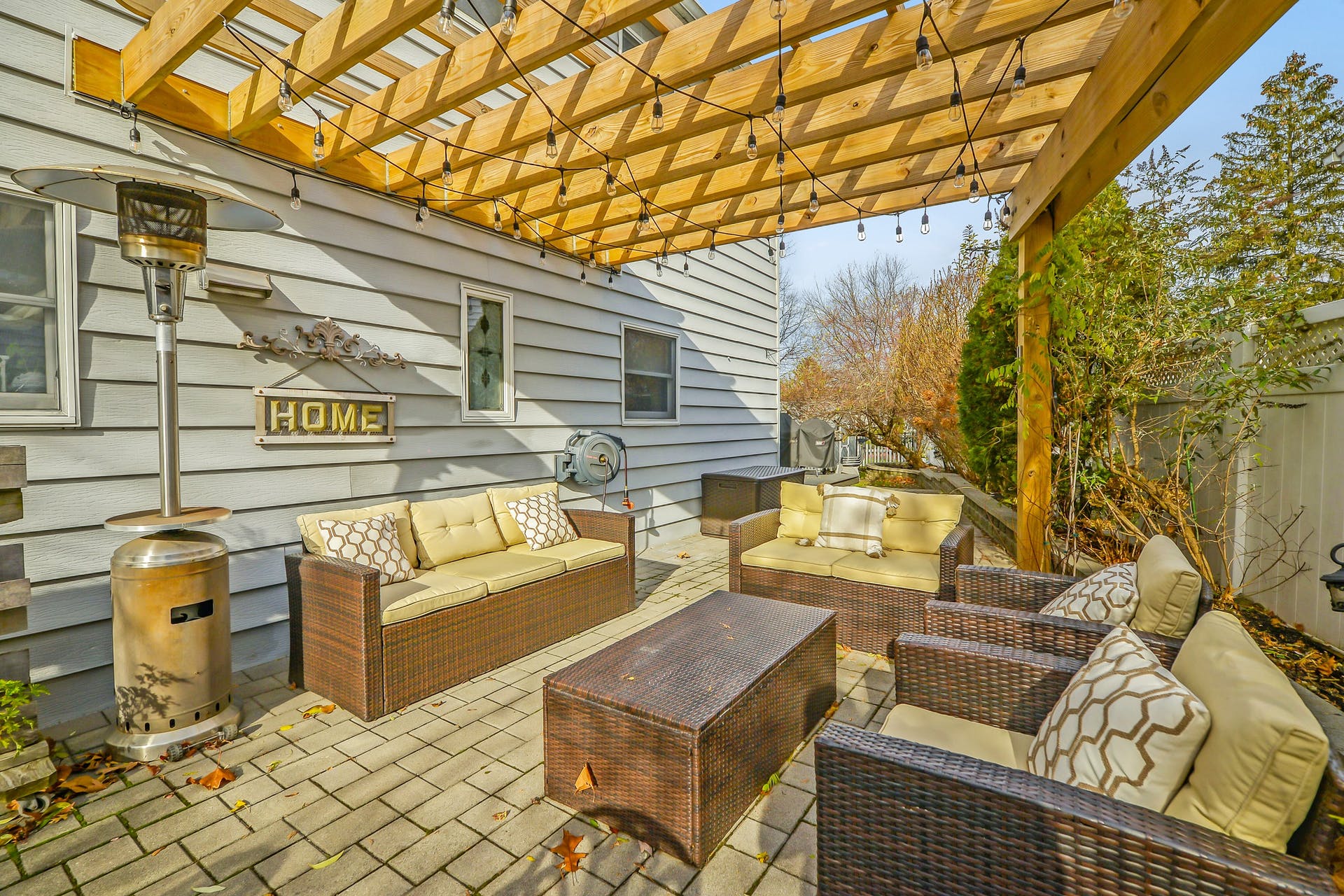 310 Lockwood Dr