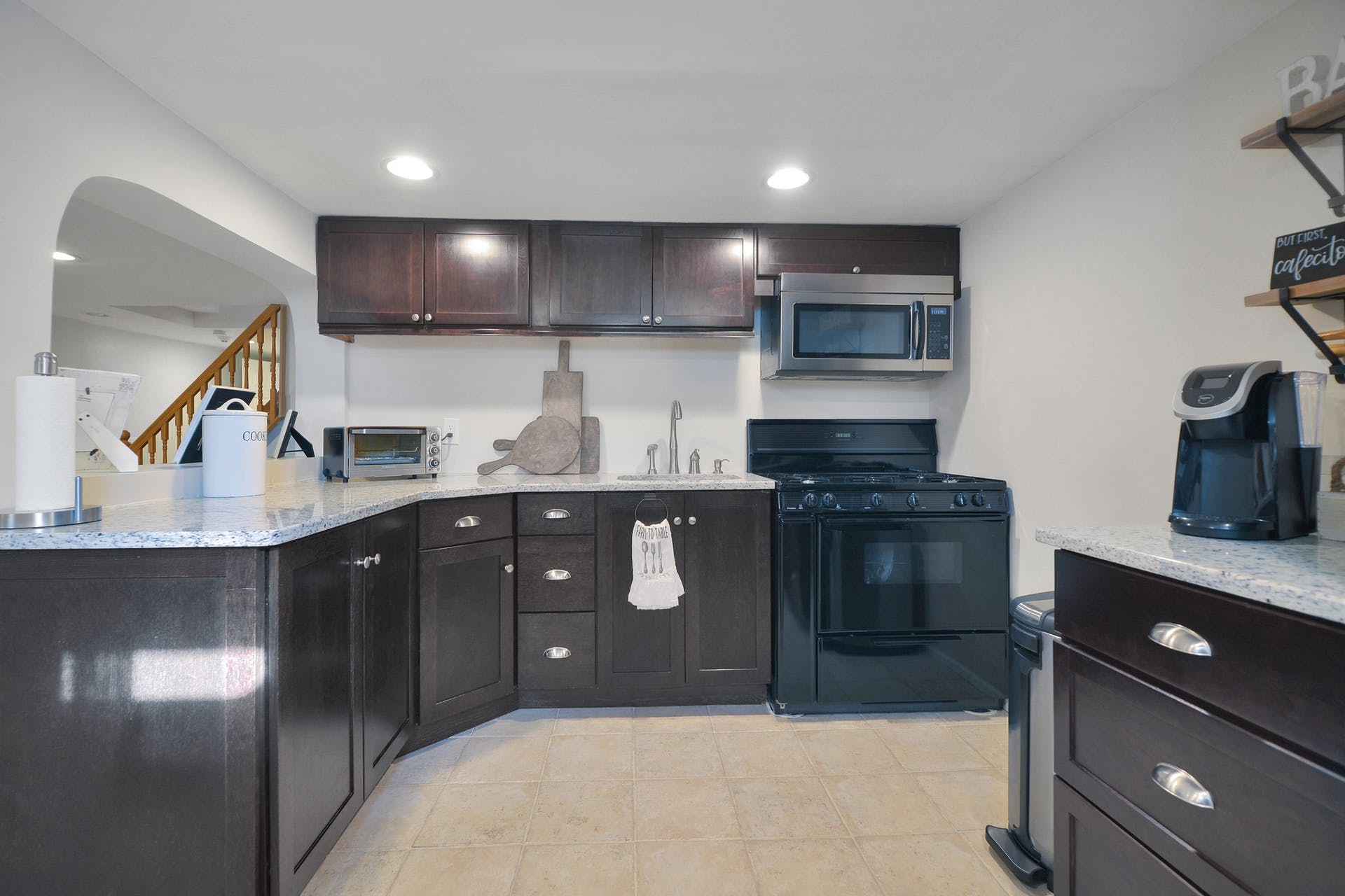 310 Lockwood Dr