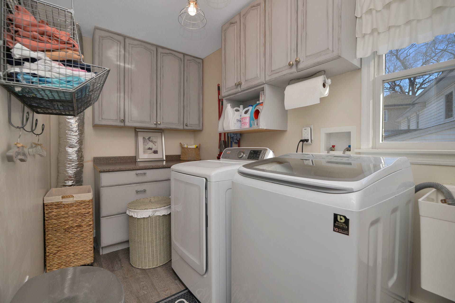 310 Lockwood Dr