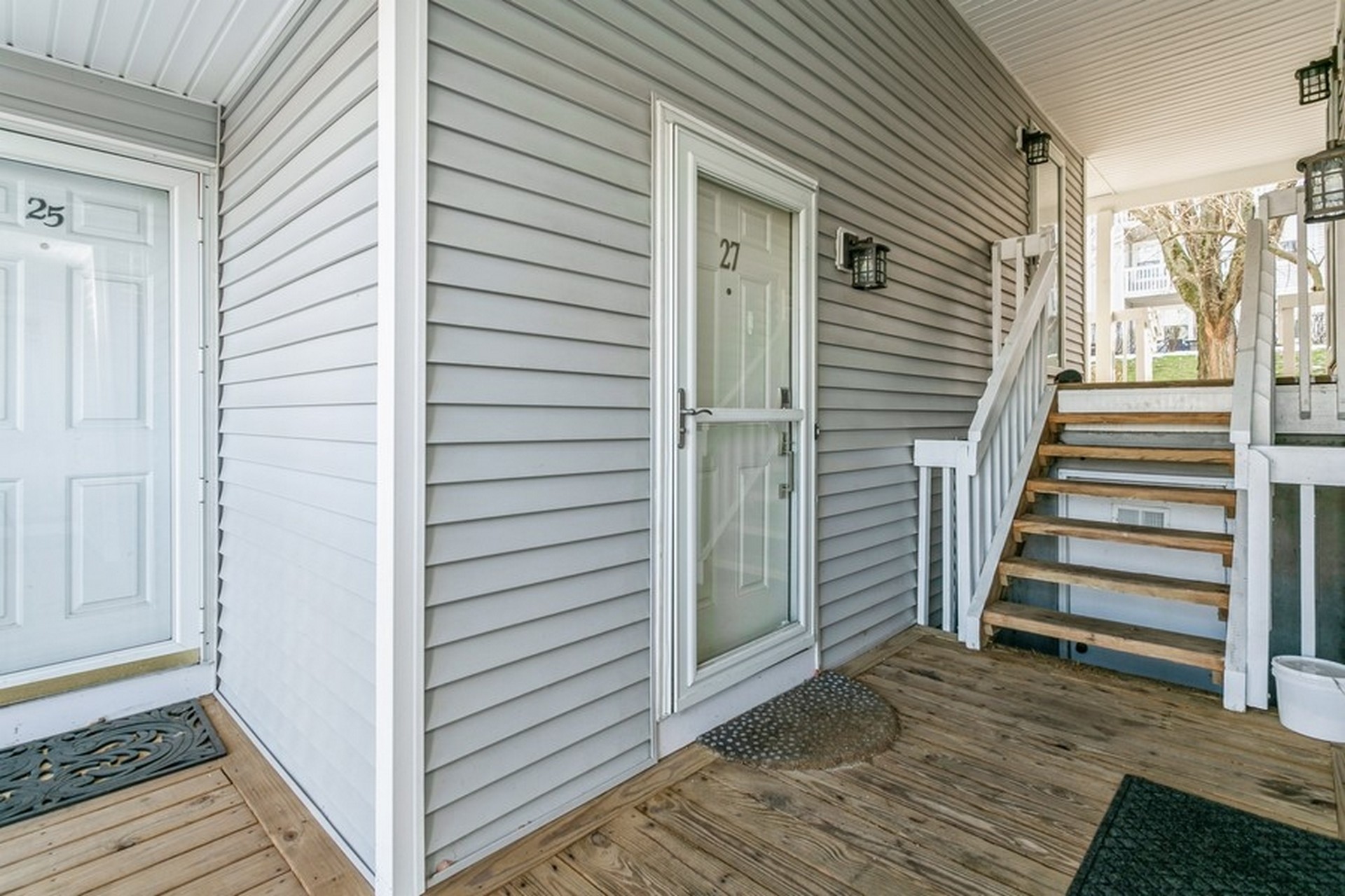 27 Regency Cir