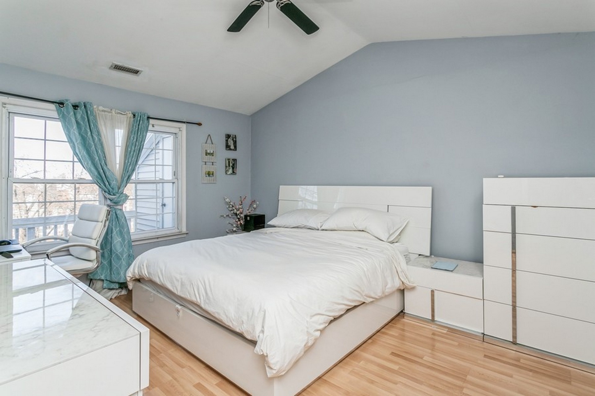 27 Regency Cir