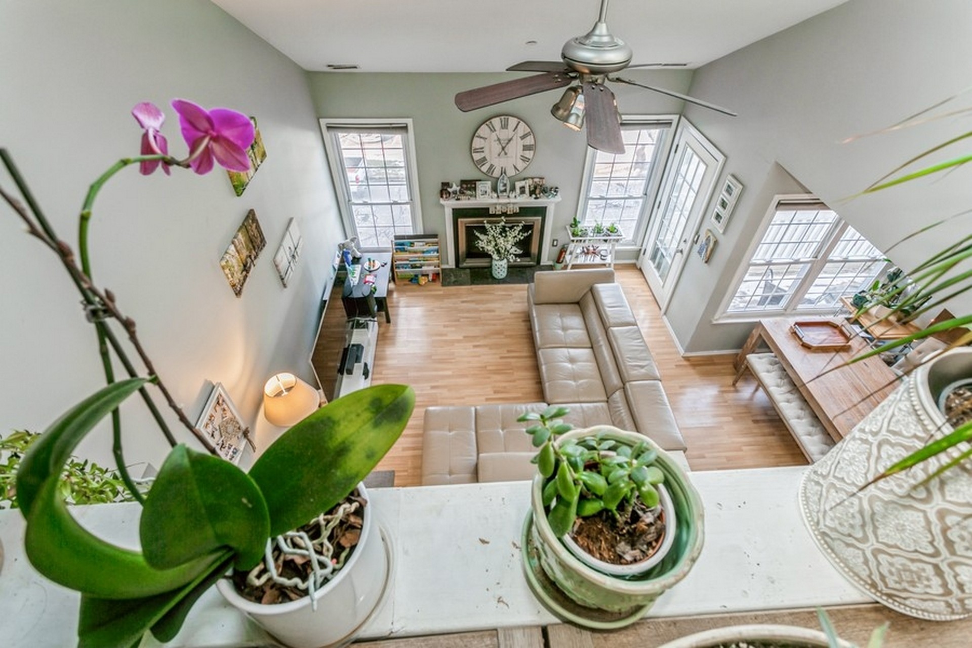 27 Regency Cir