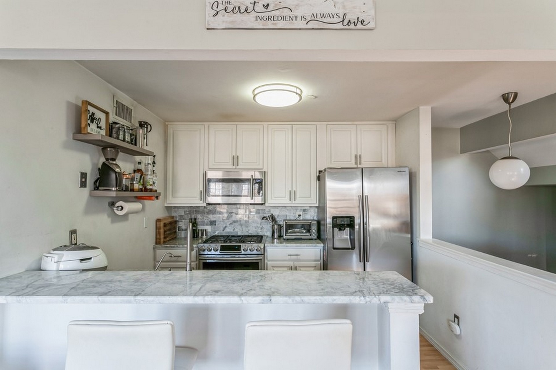 27 Regency Cir