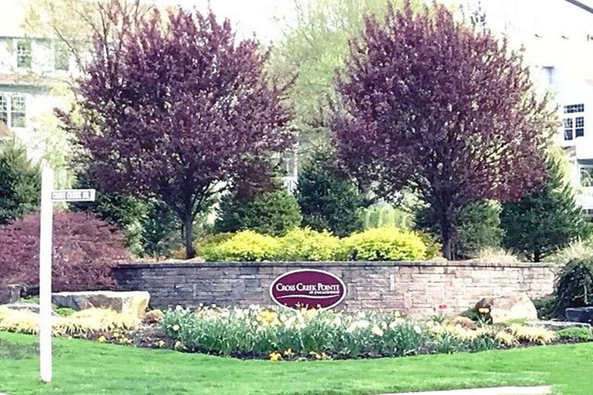 27 Regency Cir