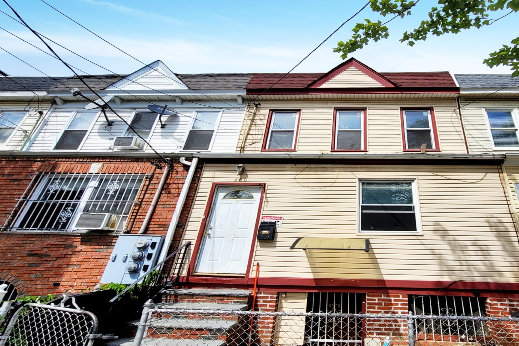 260 Duncan Avenue