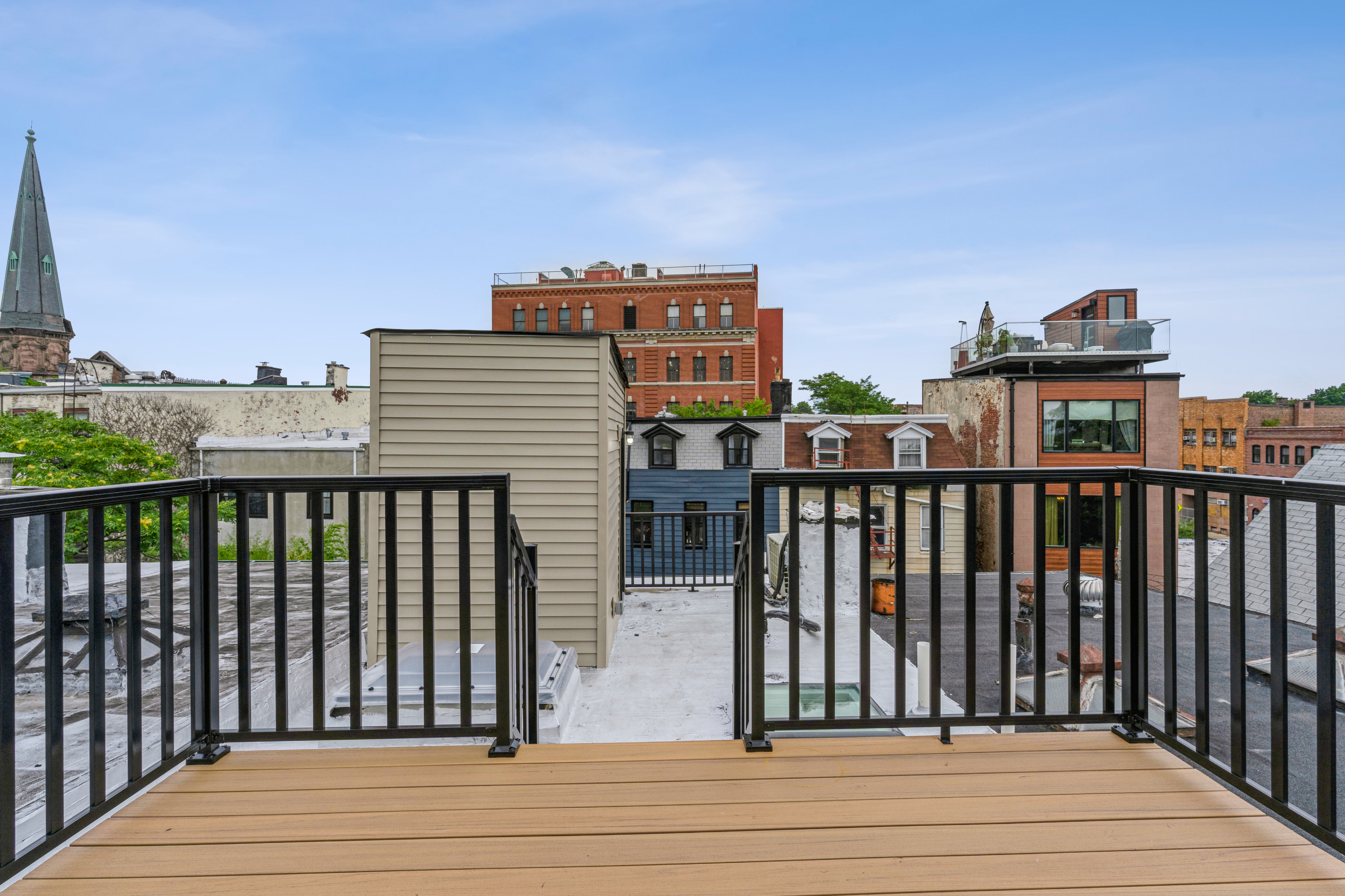 25 Crescent Avenue