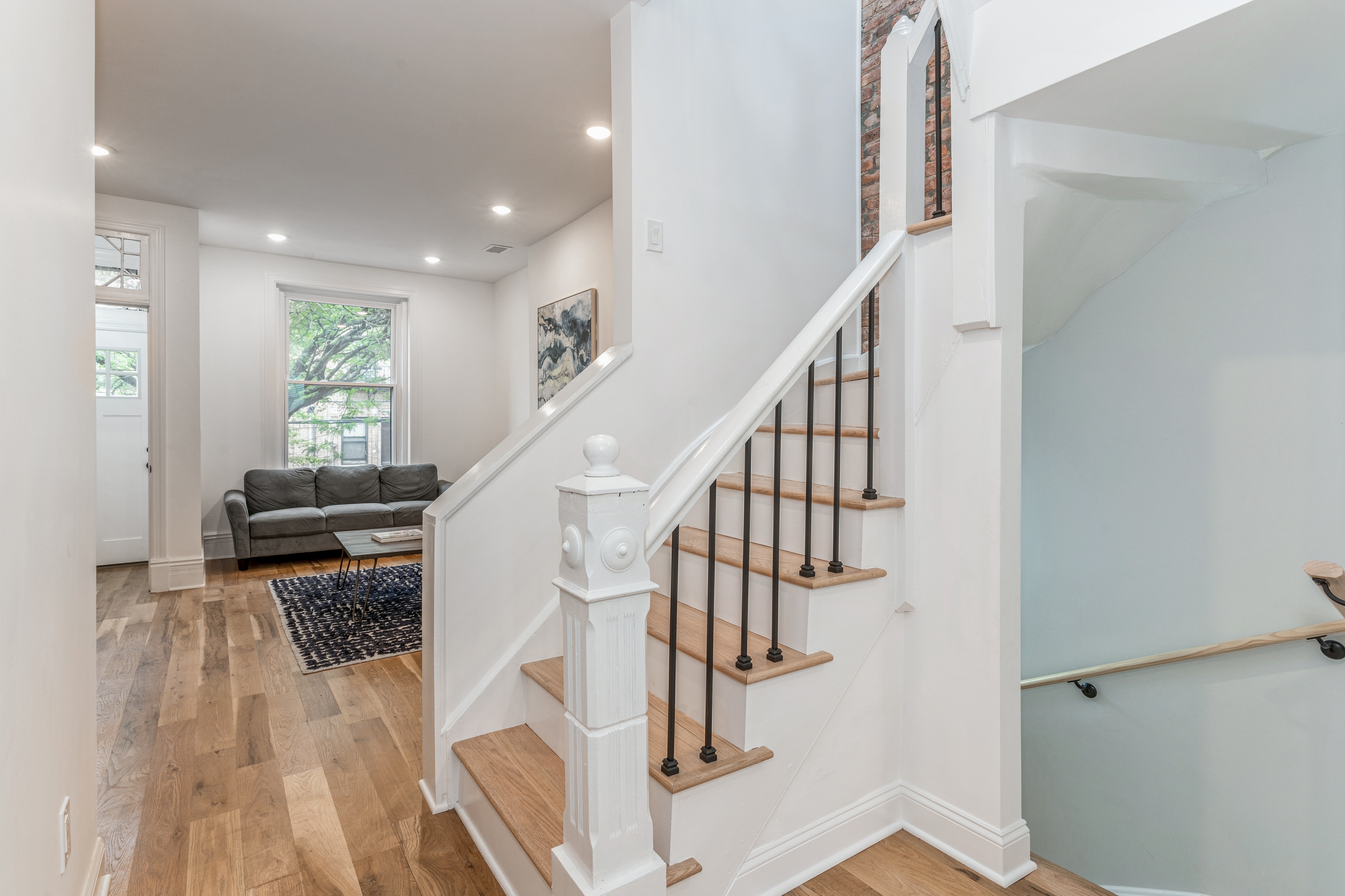 25 Crescent Avenue
