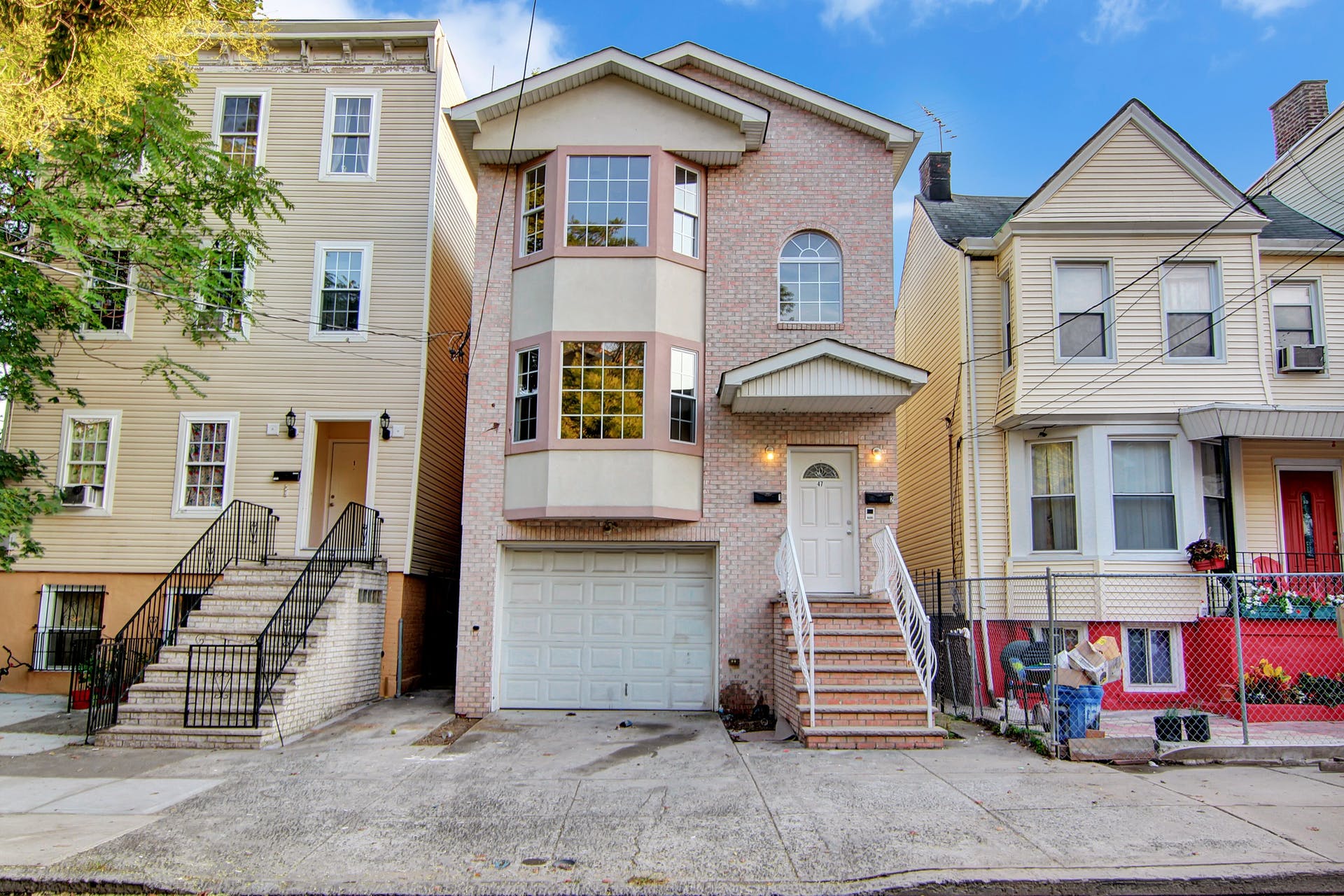47 Gardner Avenue