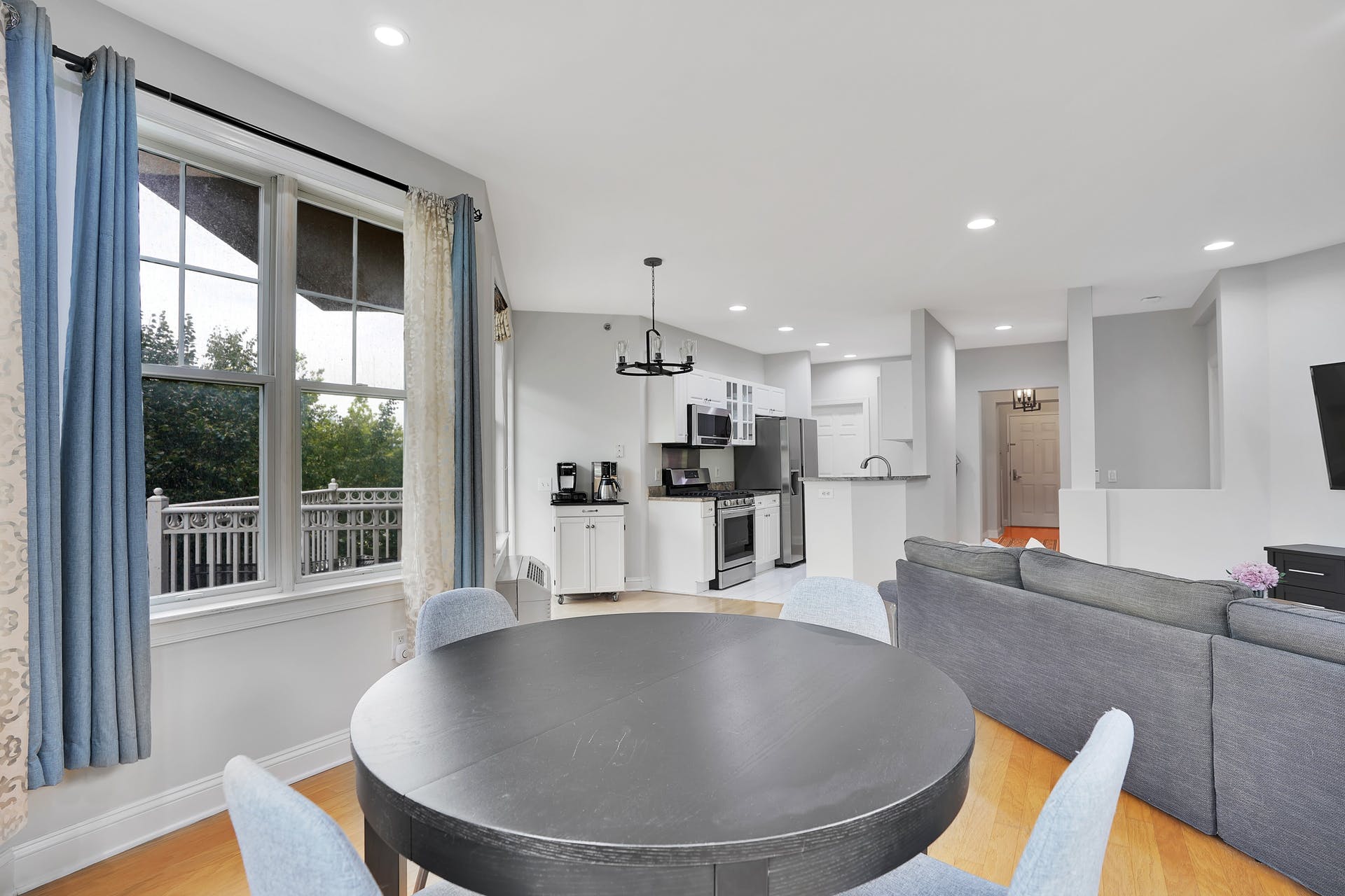 30 Constitution Way, #303