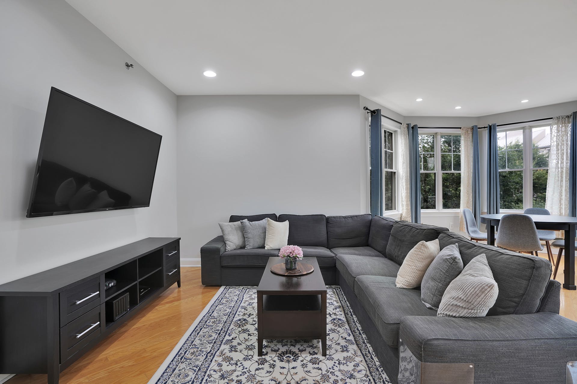 30 Constitution Way, #303